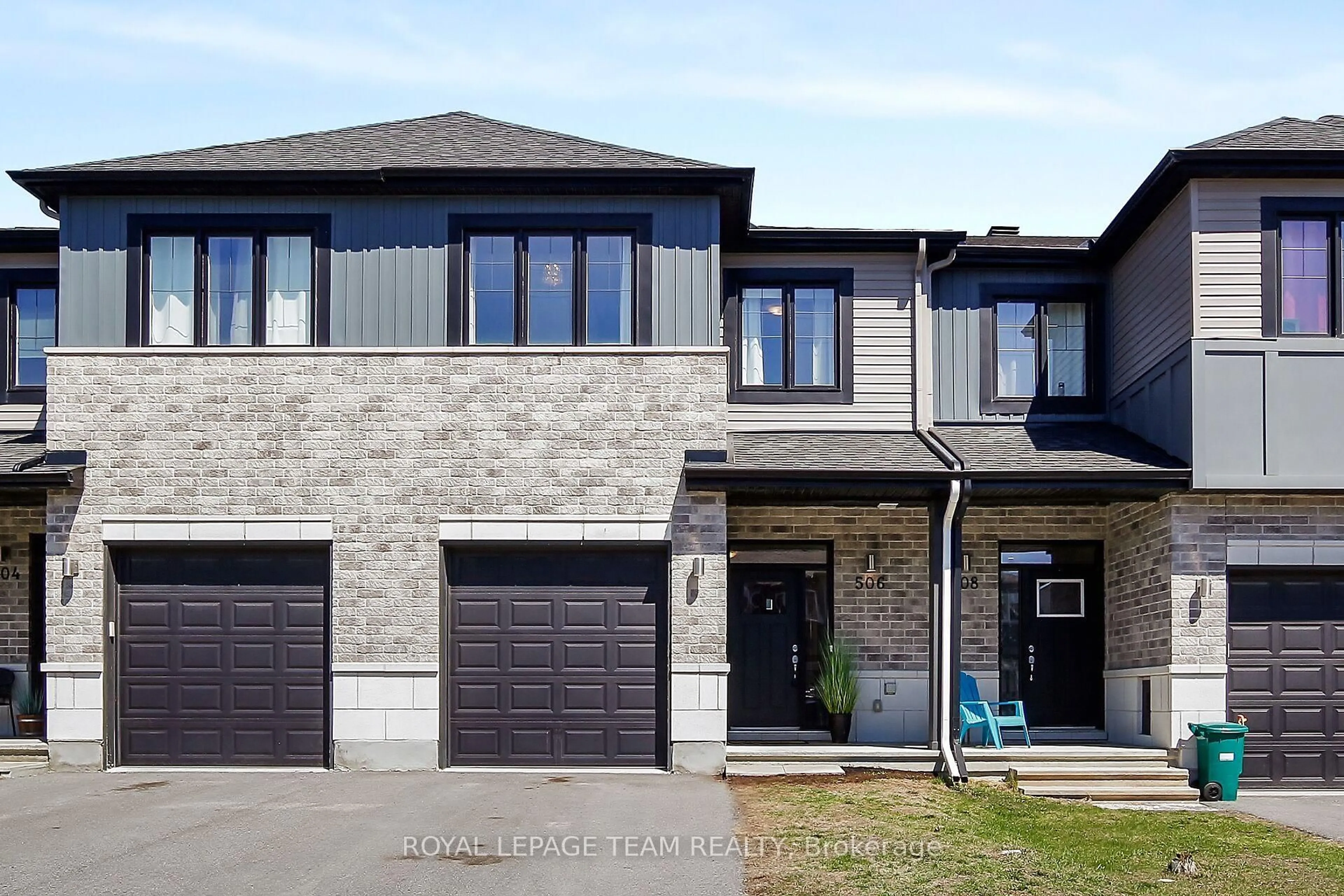 Home with brick exterior material, street for 506 Edenwylde Dr, Ottawa Ontario K2S 2K4