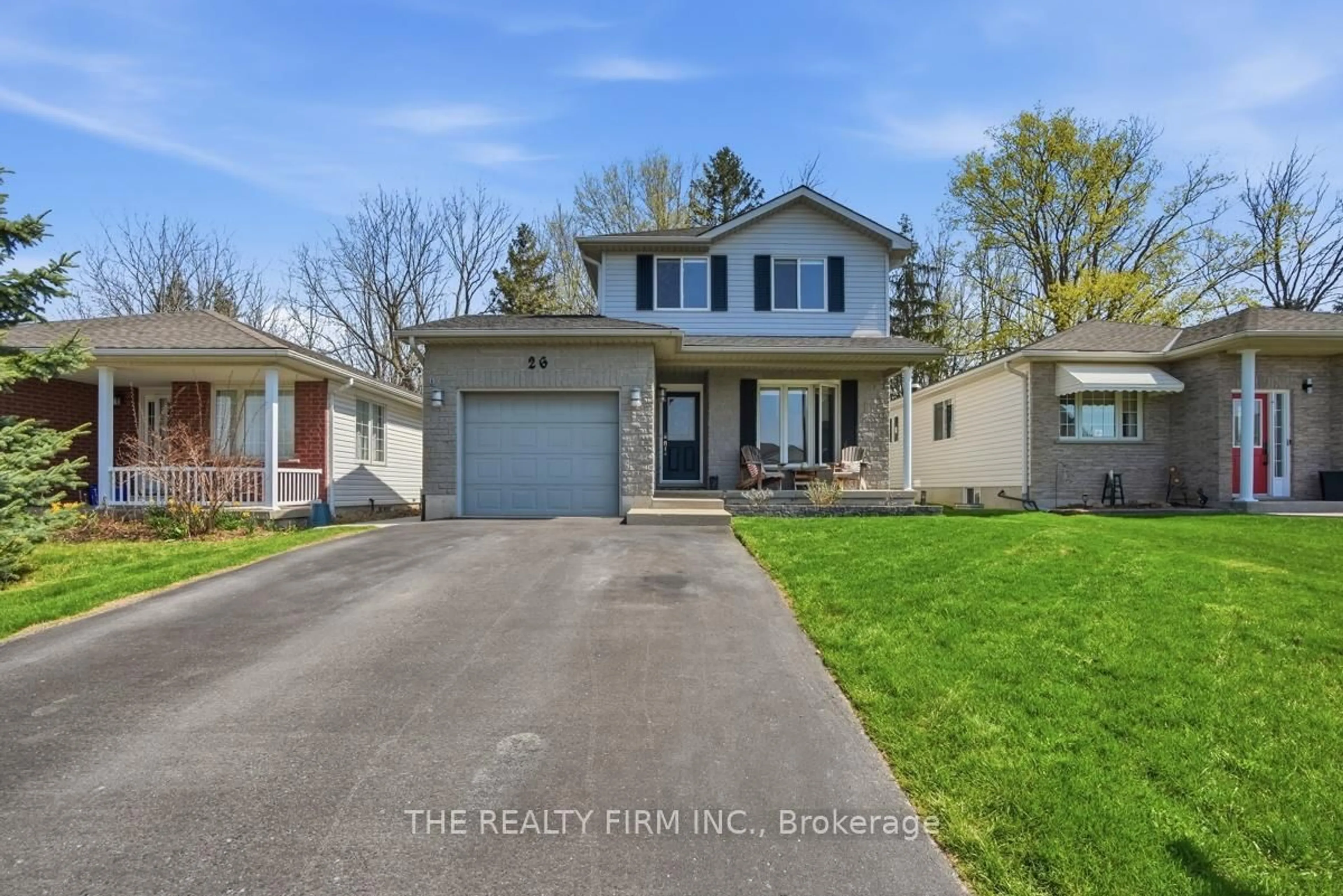 Home with vinyl exterior material, street for 26 Rossiter Rd, Ingersoll Ontario N5C 4C9