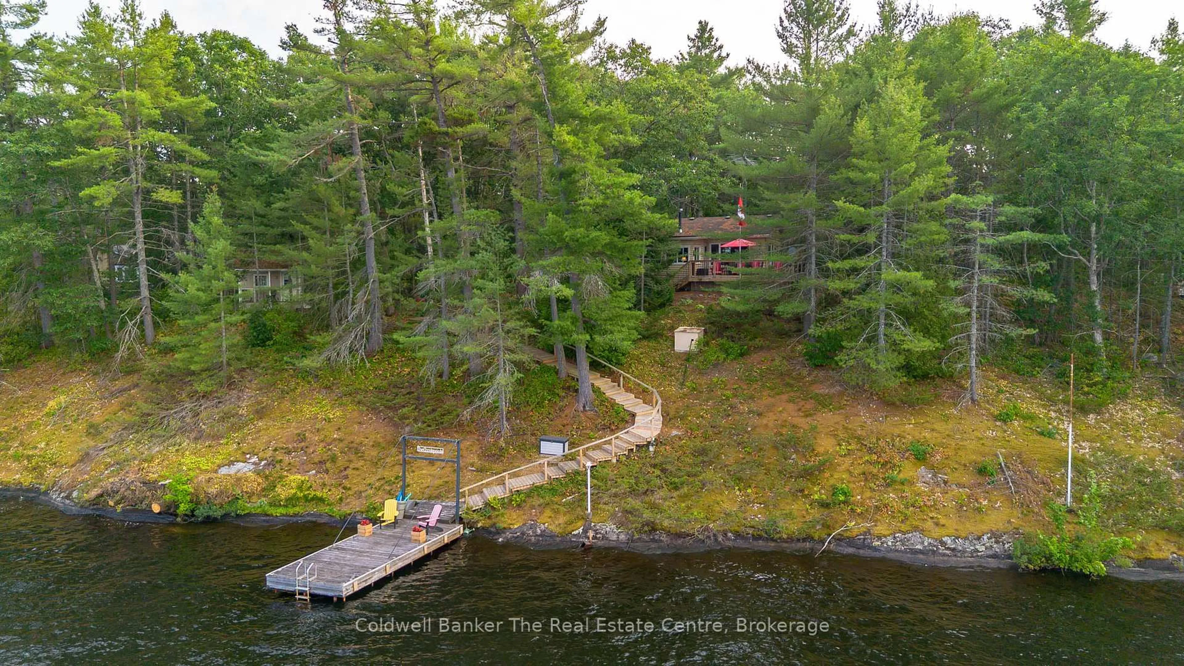 A pic from outside/outdoor area/front of a property/back of a property/a pic from drone, water/lake/river/ocean view for 11 Drury Lane, Gravenhurst Ontario P1P 1R2