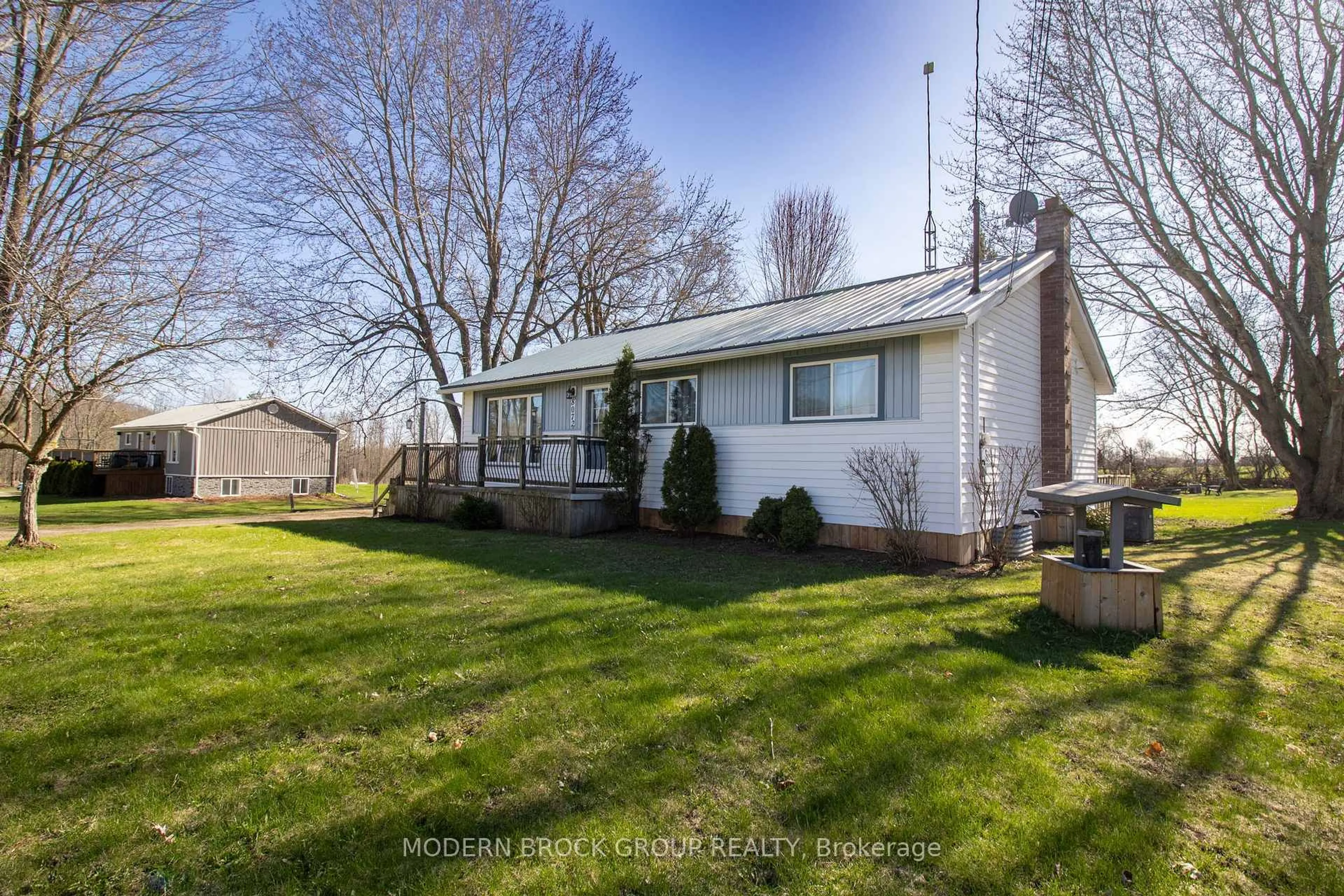 A pic from outside/outdoor area/front of a property/back of a property/a pic from drone, unknown for 8072 County Road 29 Rd, Elizabethtown-Kitley Ontario K0E 1A0