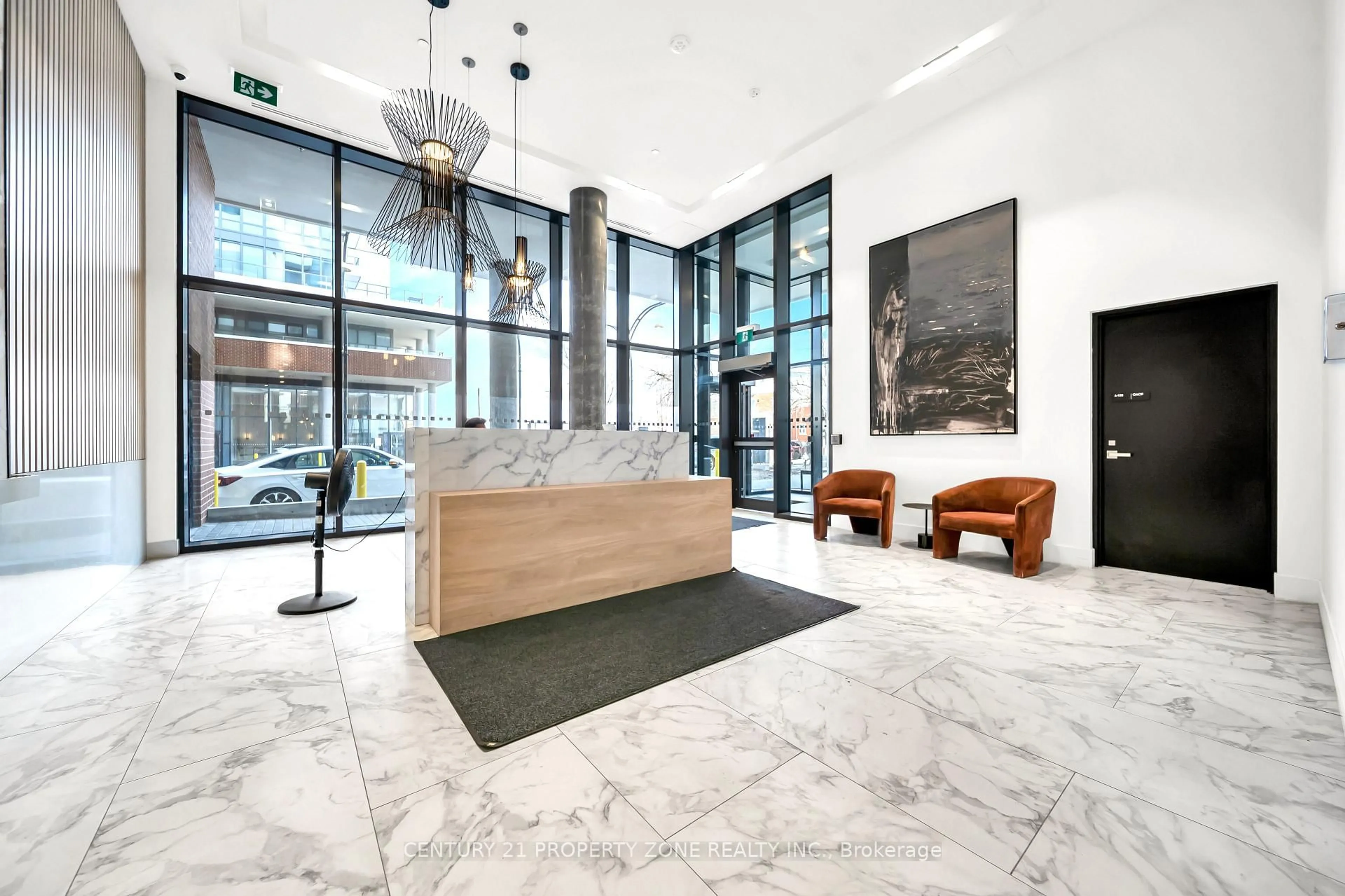 Lobby for 5 WELLINGTON St #1612, Kitchener Ontario N2G 0E3