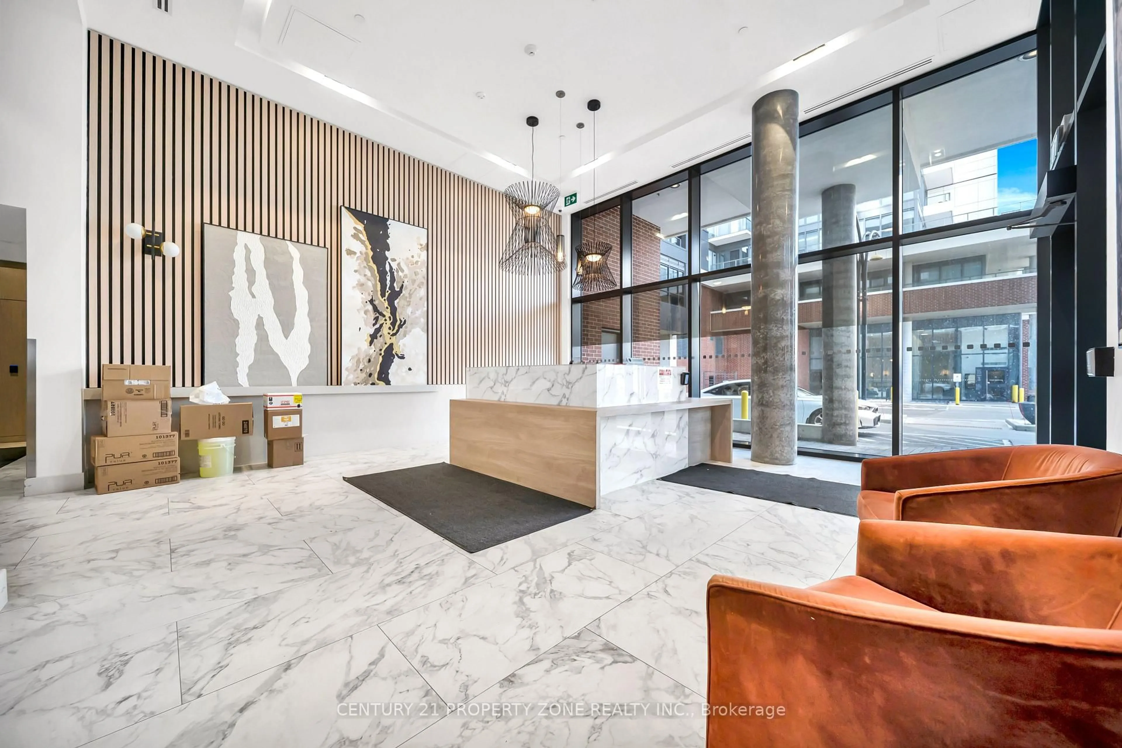 Lobby for 5 WELLINGTON St #1612, Kitchener Ontario N2G 0E3