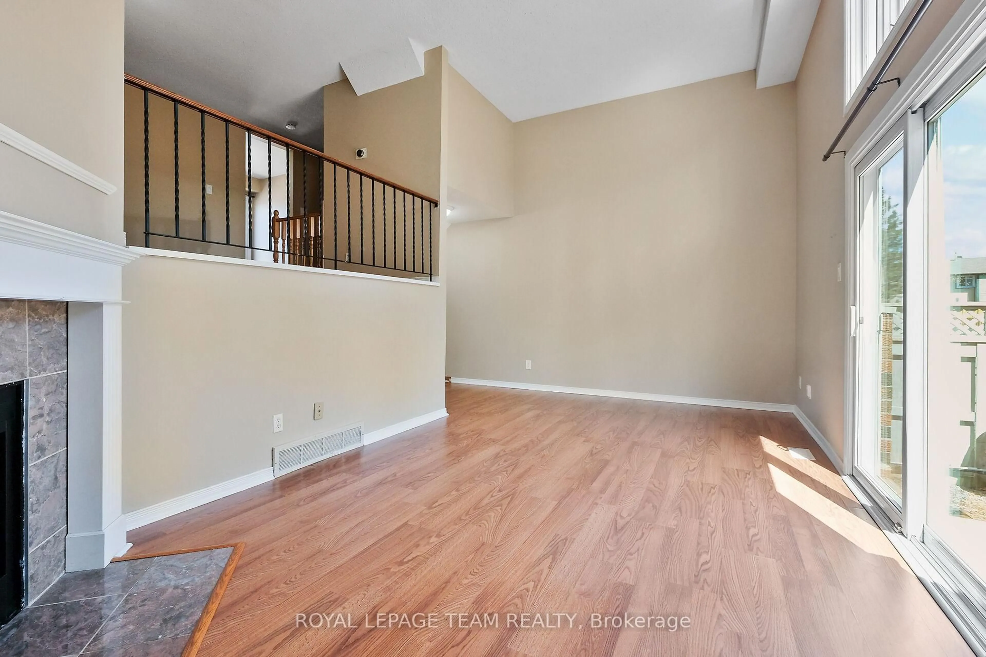 Unknown for 3205 Uplands Dr #43, Ottawa Ontario K1V 9T3