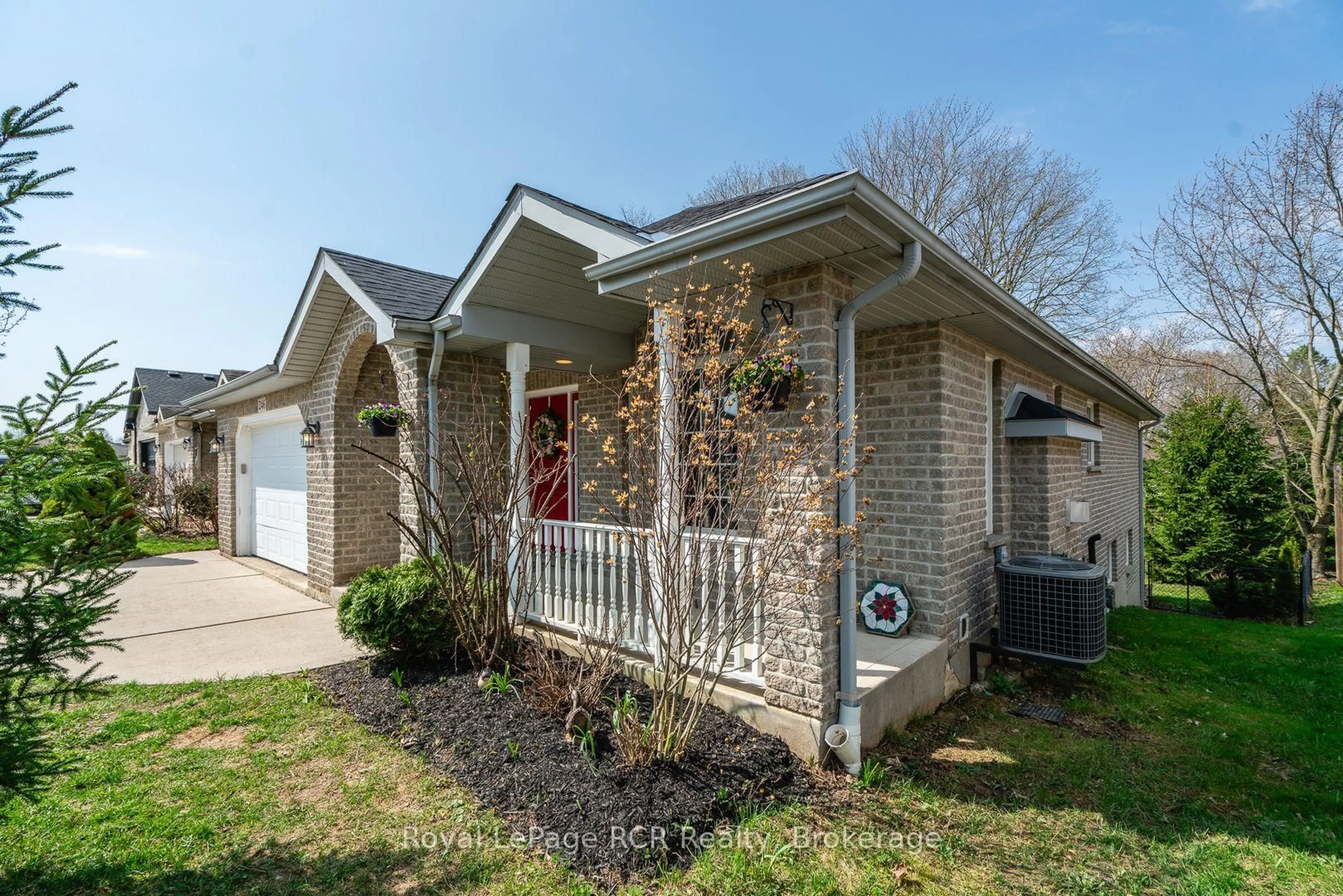 Home with brick exterior material, street for 246 16th Avenue Cres, Hanover Ontario N4N 3V3