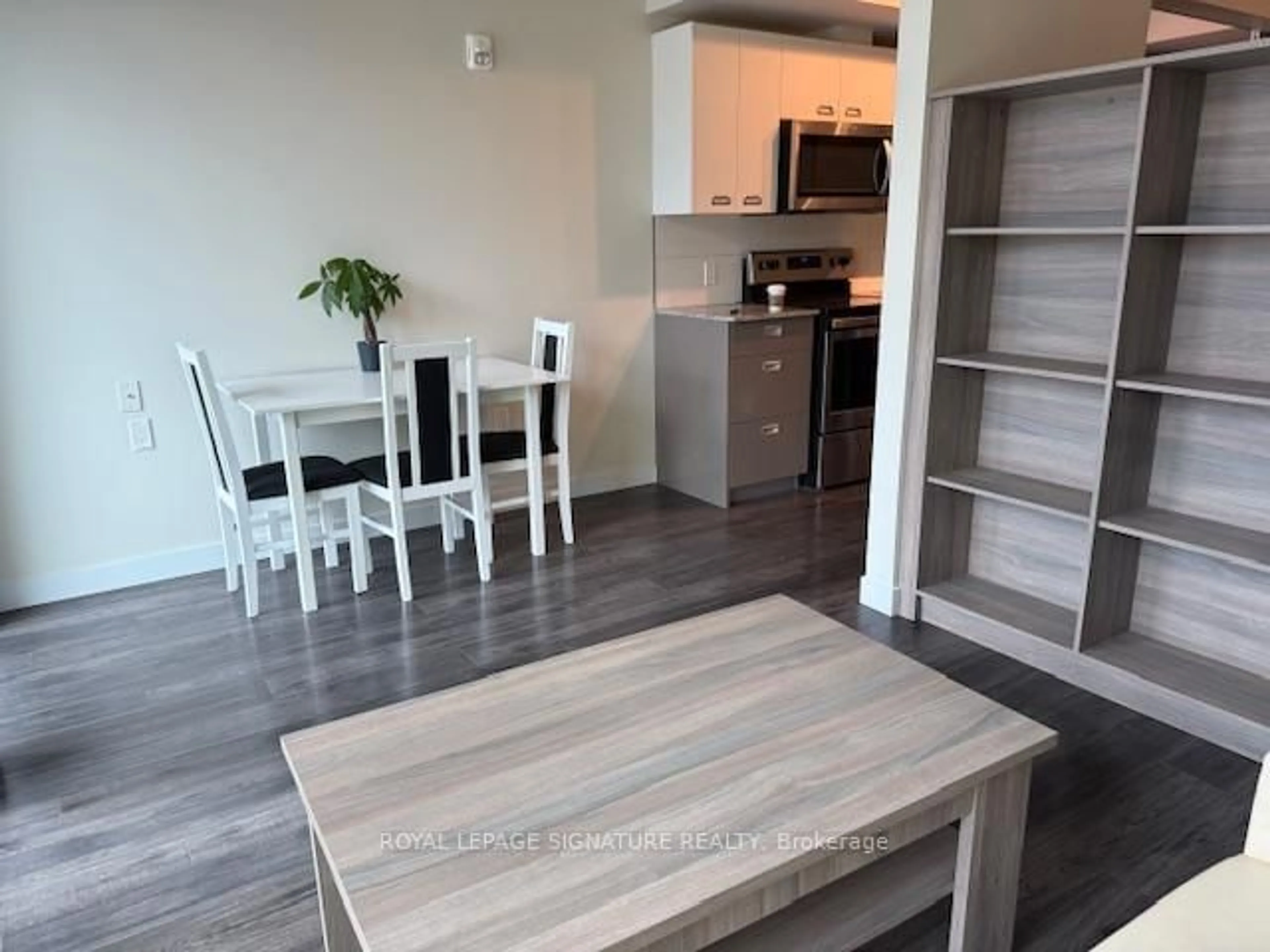 A pic of a room for 257 Hemlock St #16, Waterloo Ontario N2L 3R4