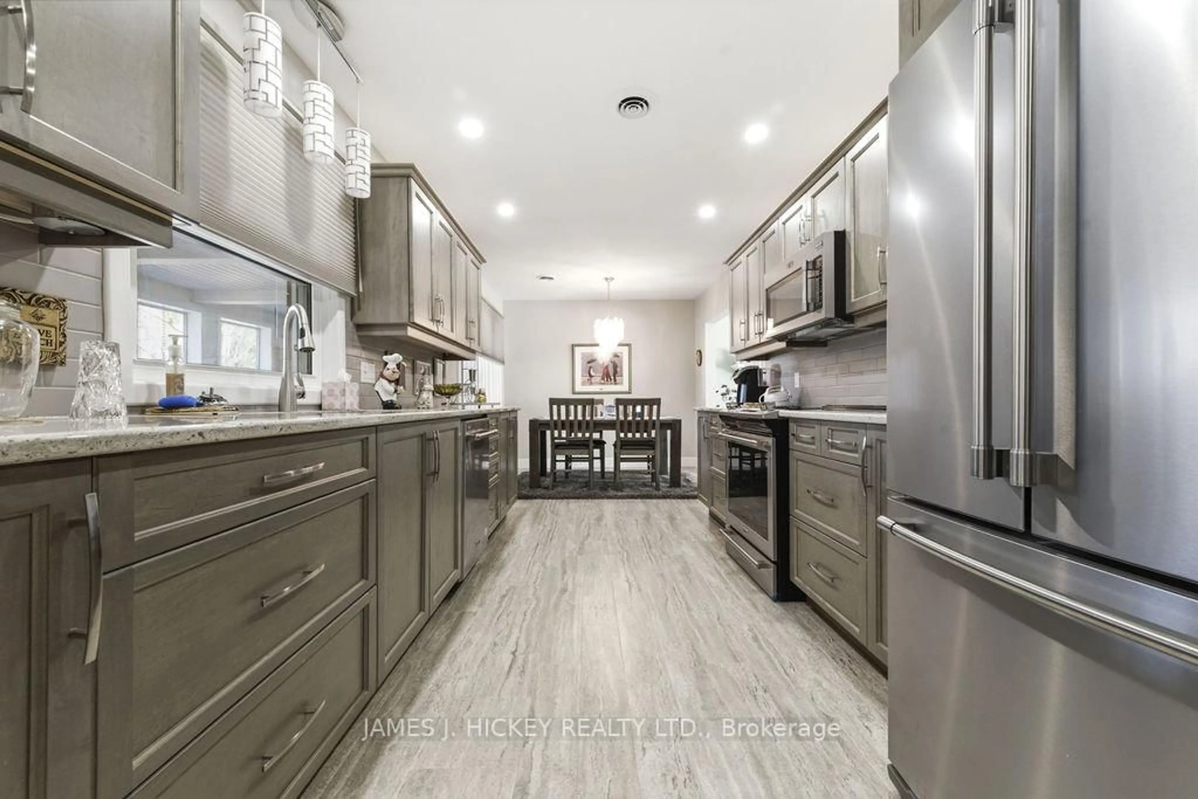 Contemporary kitchen, ceramic/tile floor for 33430 Hwy 17 Highway, Deep River Ontario K0J 1P0