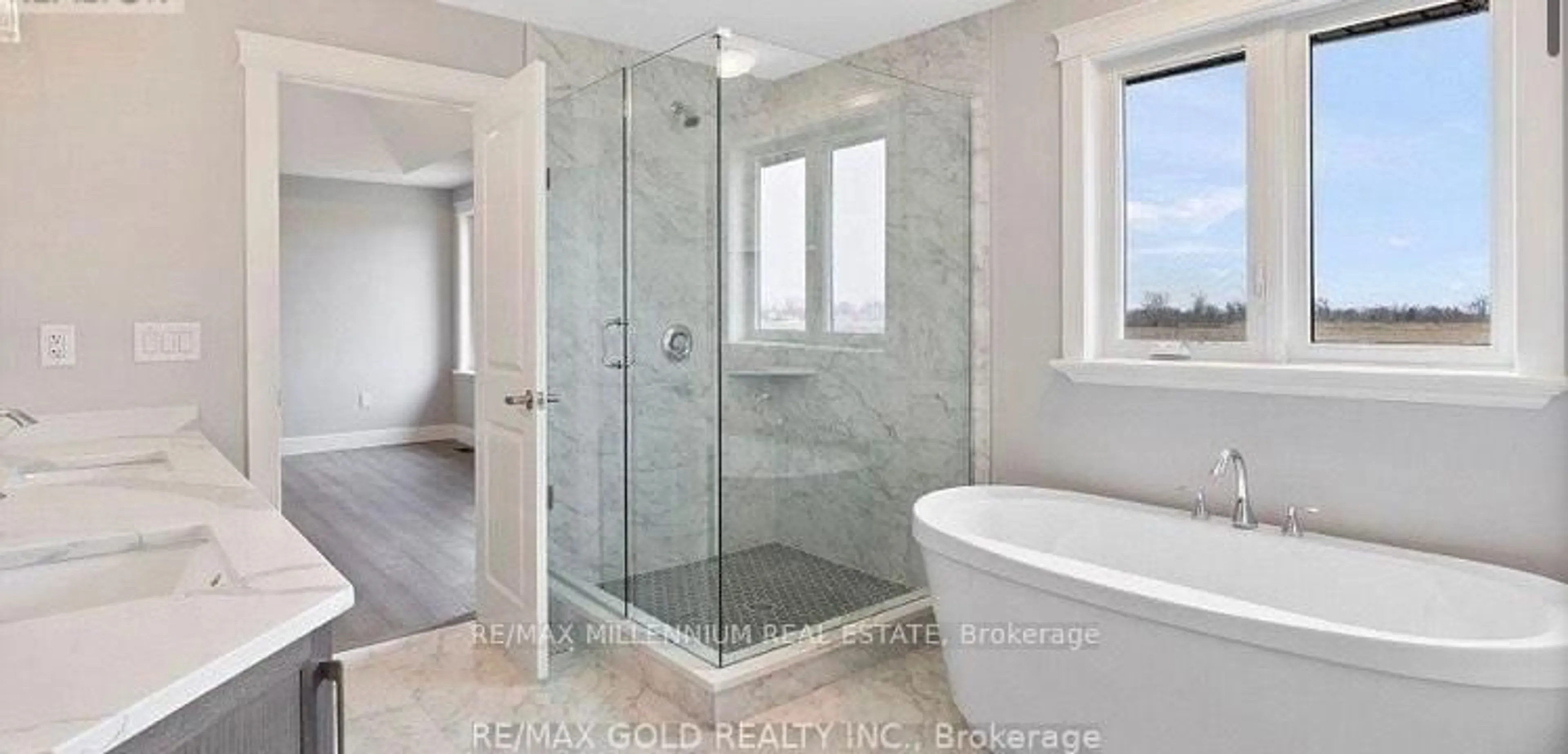 Contemporary bathroom, ceramic/tile floor for 77 Redwood Ave, Kingsville Ontario N0R 1B0