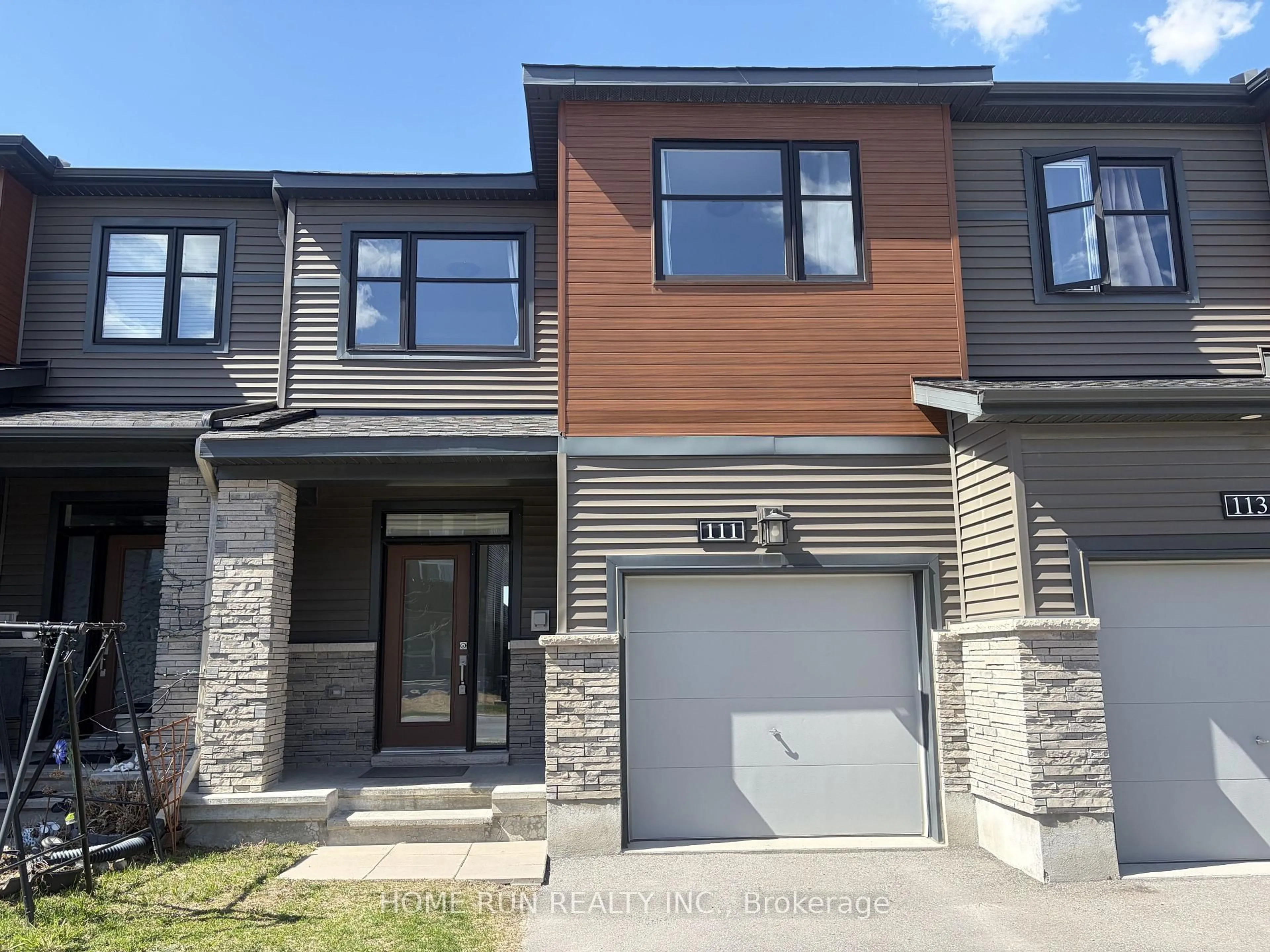 Home with brick exterior material, street for 111 TEELIN Circ, Ottawa Ontario K2C 3H2