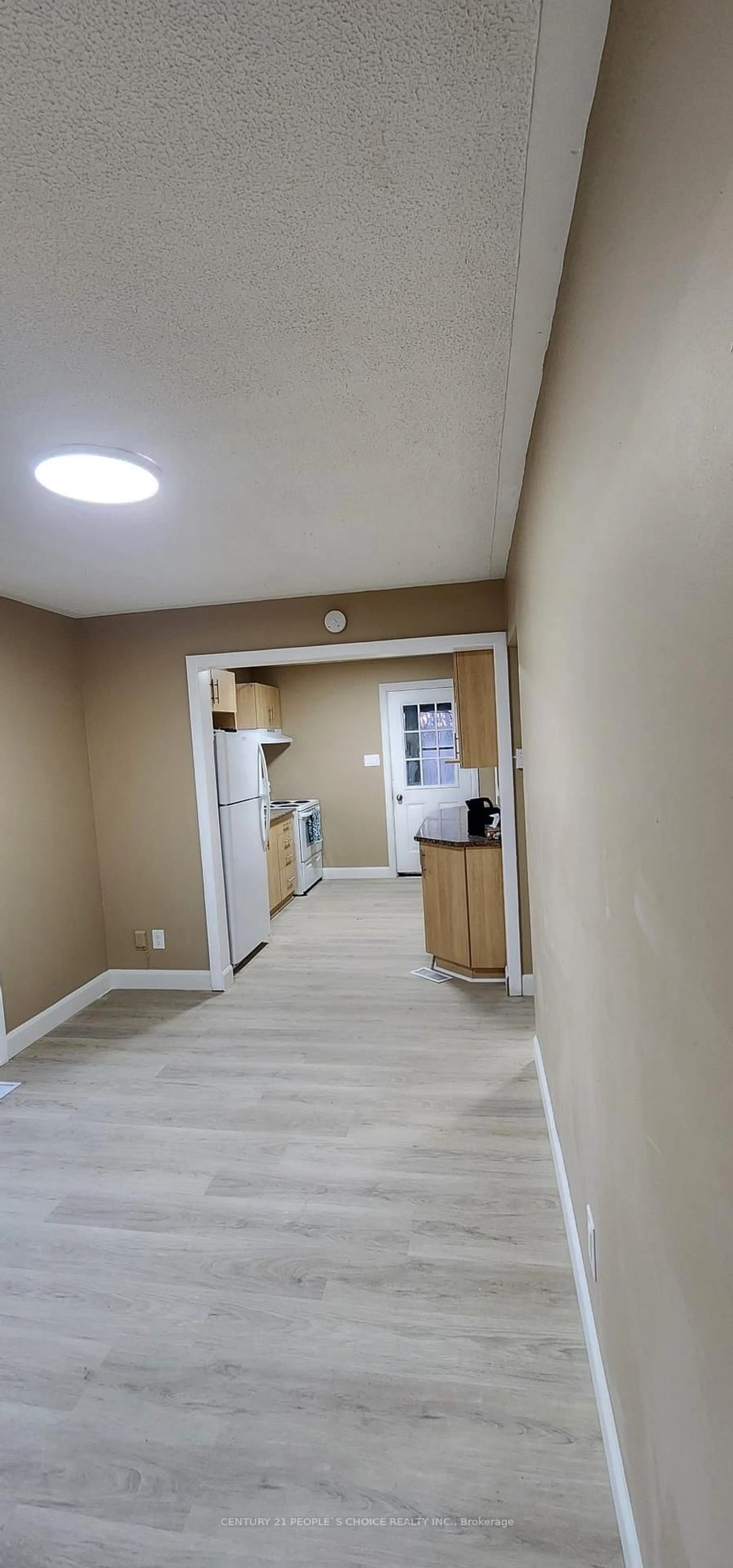 A pic of a room for 738 Airport Rd Rd, North Bay Ontario P1B 8G6