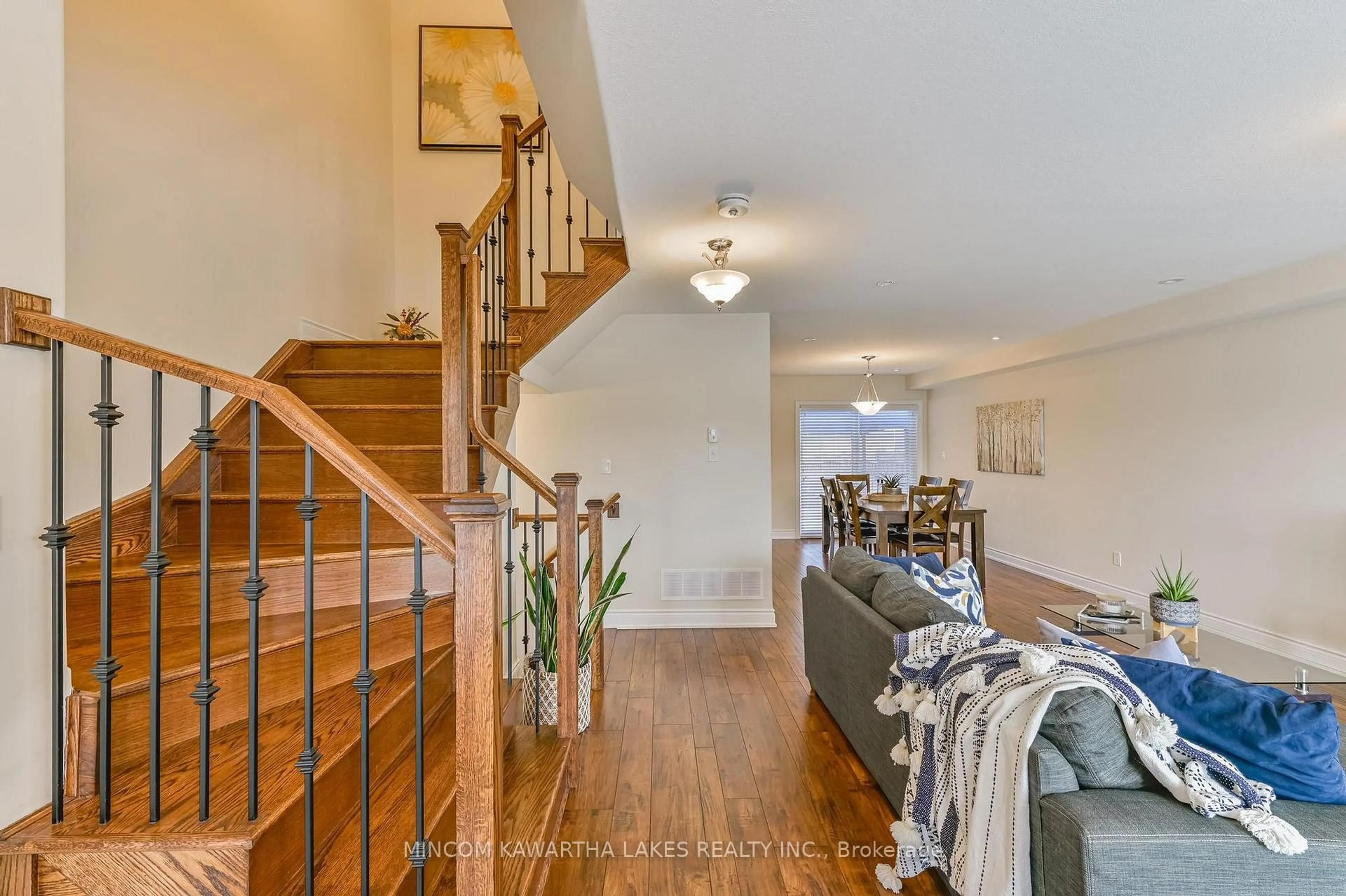 Unknown for 849 Broadway Blvd, Peterborough Ontario K9H 7T3