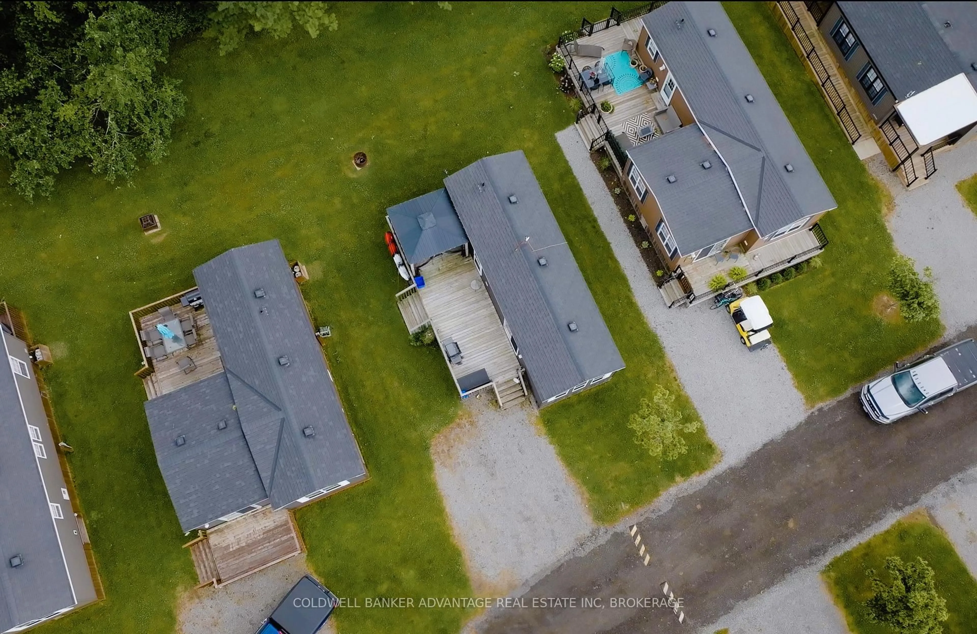 A pic from outside/outdoor area/front of a property/back of a property/a pic from drone, street for 1501 Line 8 Rd #109, Niagara-on-the-Lake Ontario L0S 1J0