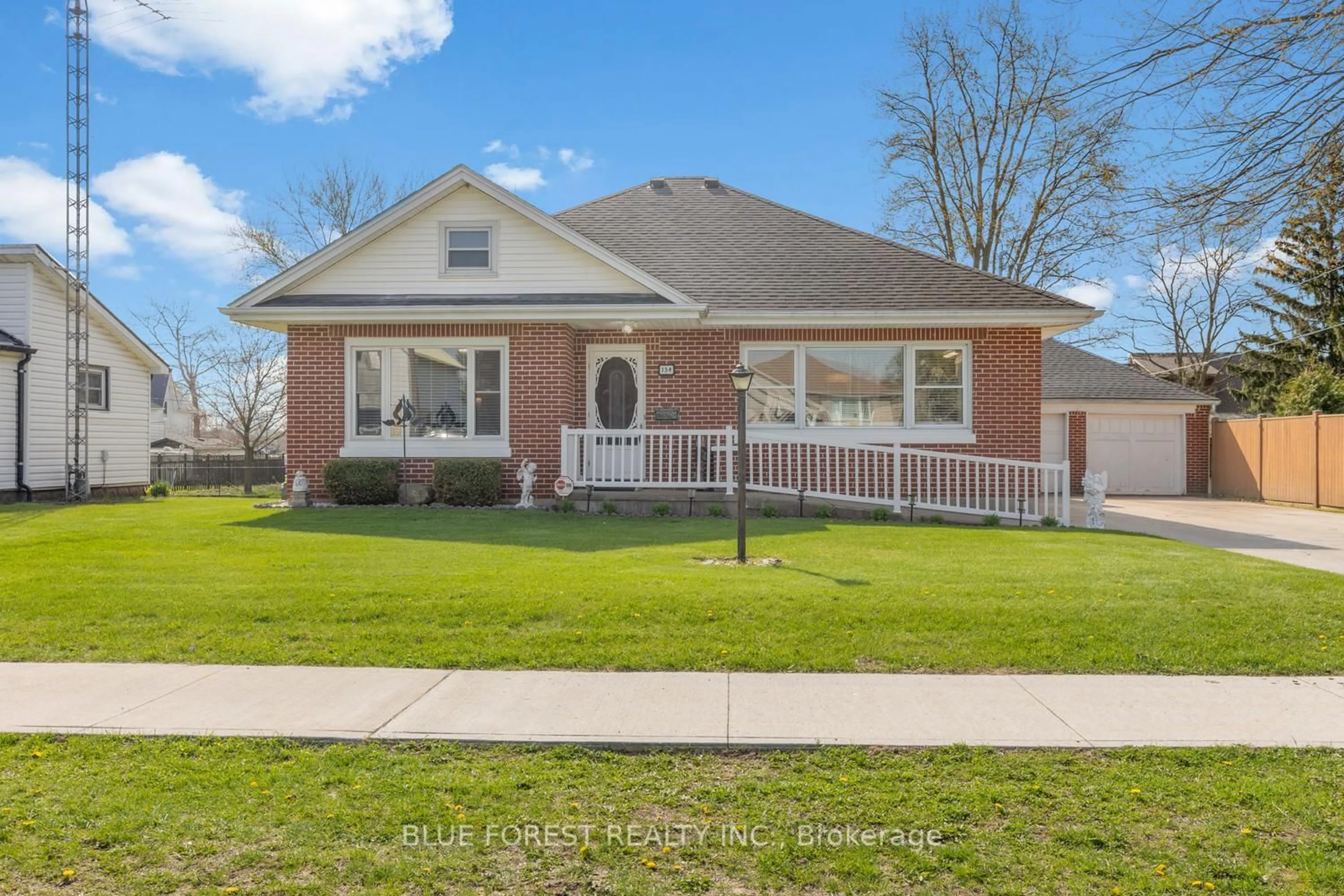 Home with brick exterior material, street for 154 Chestnut St, West Elgin Ontario N0L 2P0