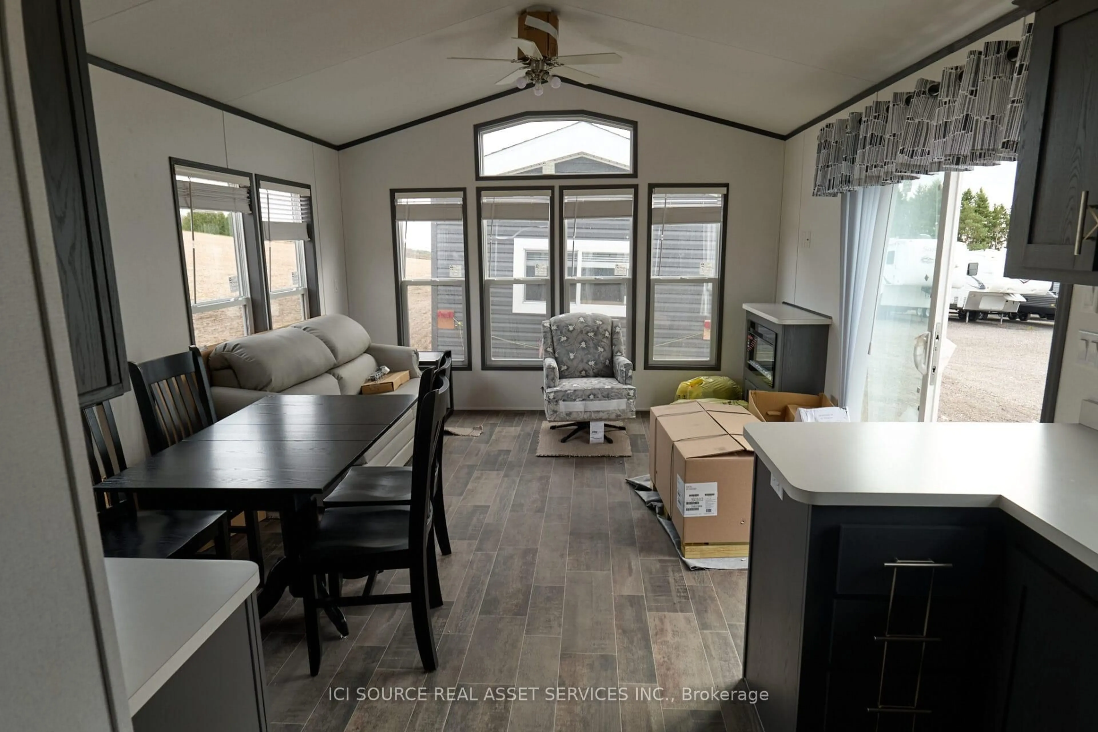 Open concept kitchen, unknown for 1336 S Morrison Lake Rd #JUNIPR, Gravenhurst Ontario P0E 1G0