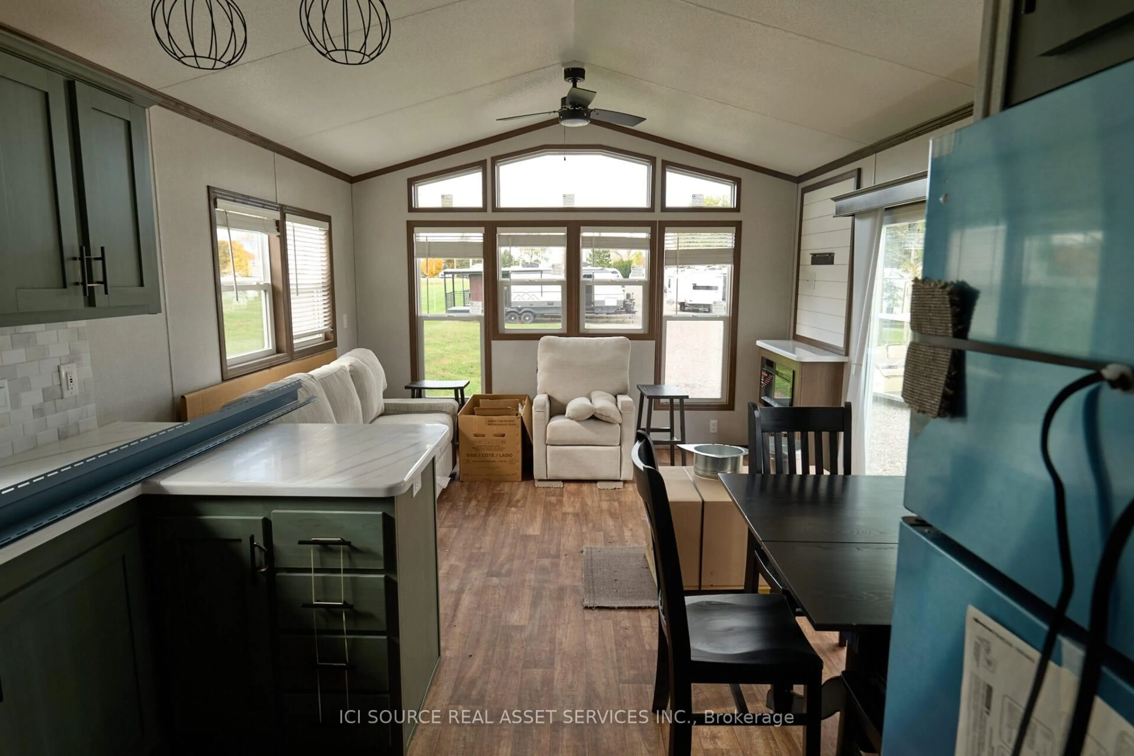 Open concept kitchen, unknown for 1336 S Morrison Lake Rd #ASPEN, Gravenhurst Ontario P0E 1G0