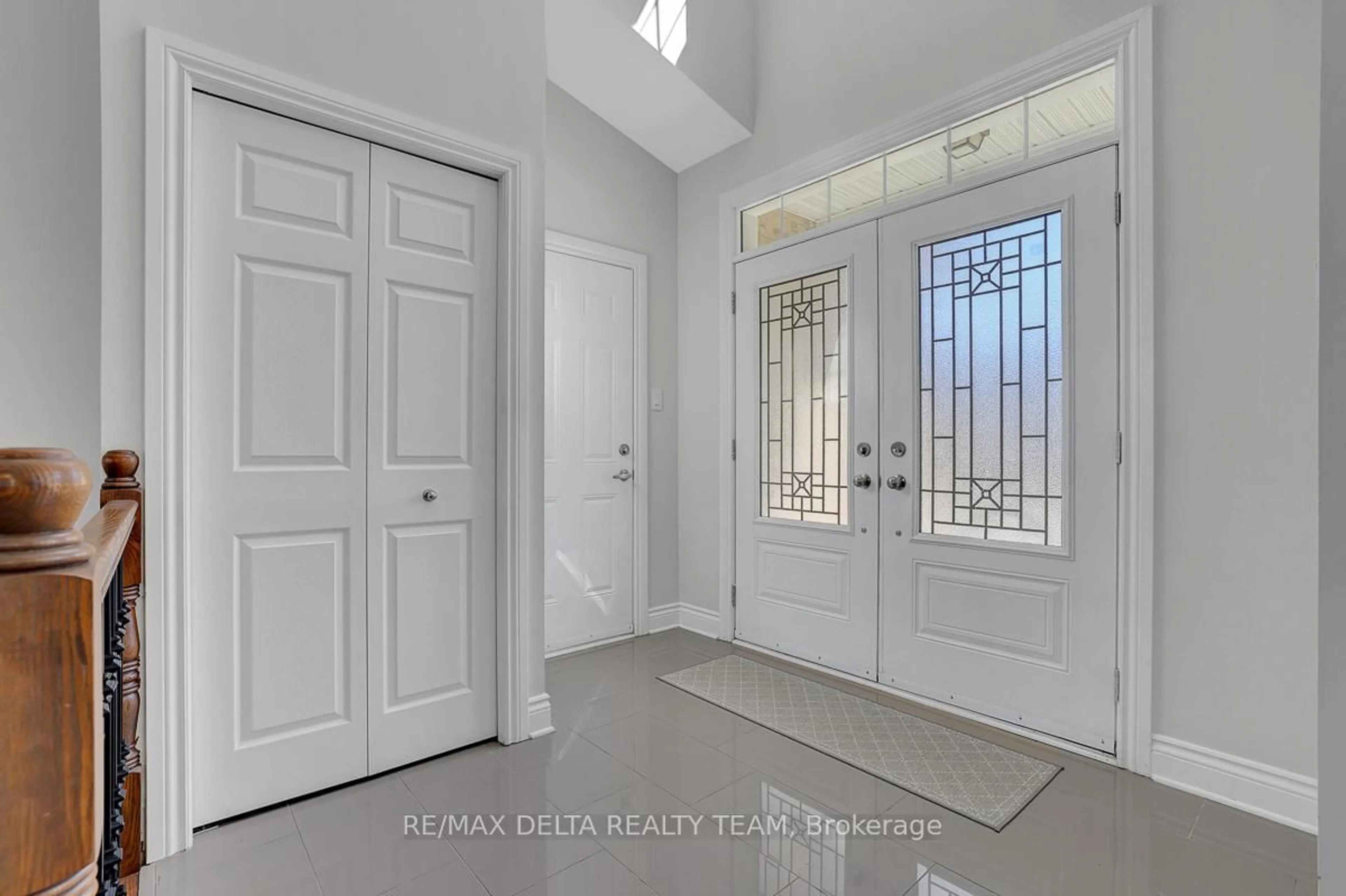 Indoor entryway for 72 Bert Hall St, Arnprior Ontario K7S 0G7