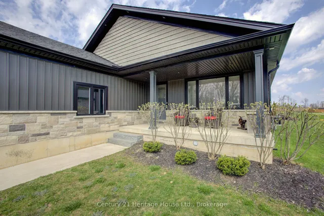 114 Jackson St, West Grey 4