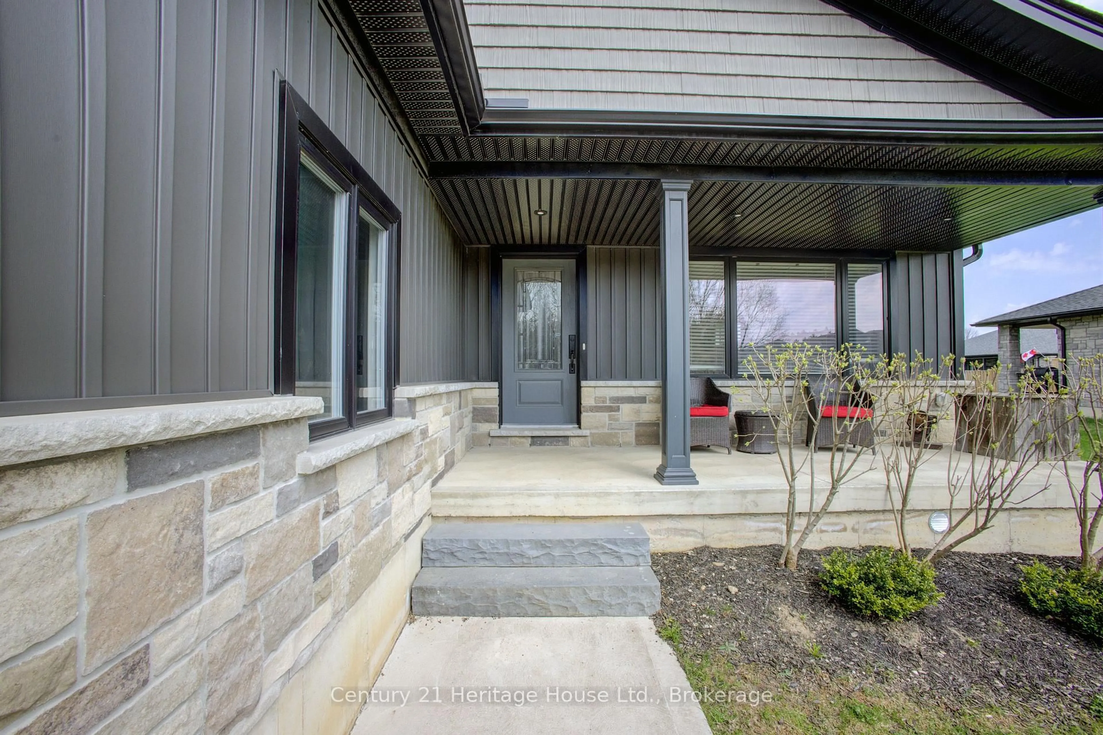 Unknown for 114 Jackson St, West Grey Ontario N0G 1R0