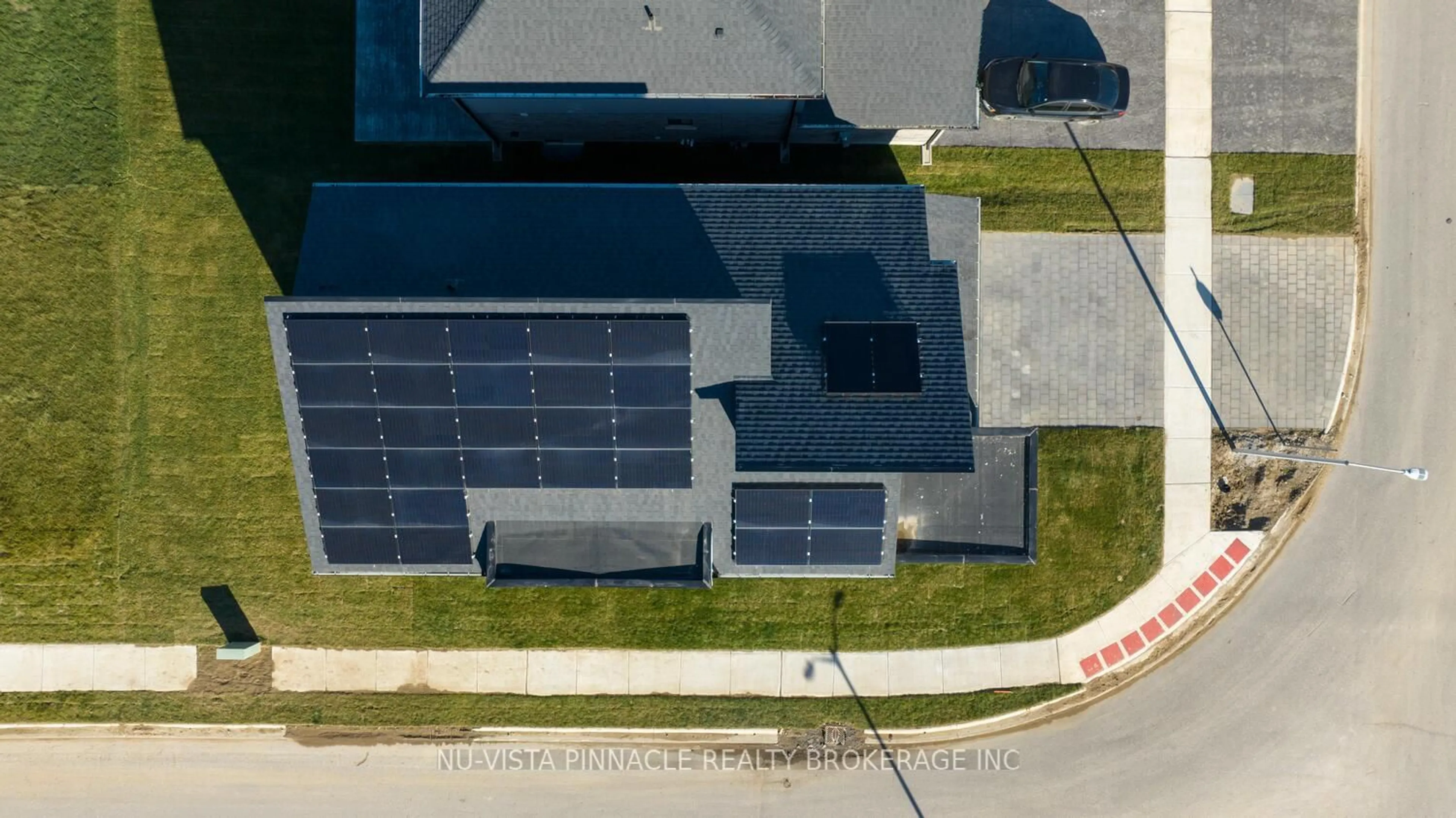 A pic from outside/outdoor area/front of a property/back of a property/a pic from drone, street for 260 CRESTVIEW Dr, Middlesex Centre Ontario N0L 1R0