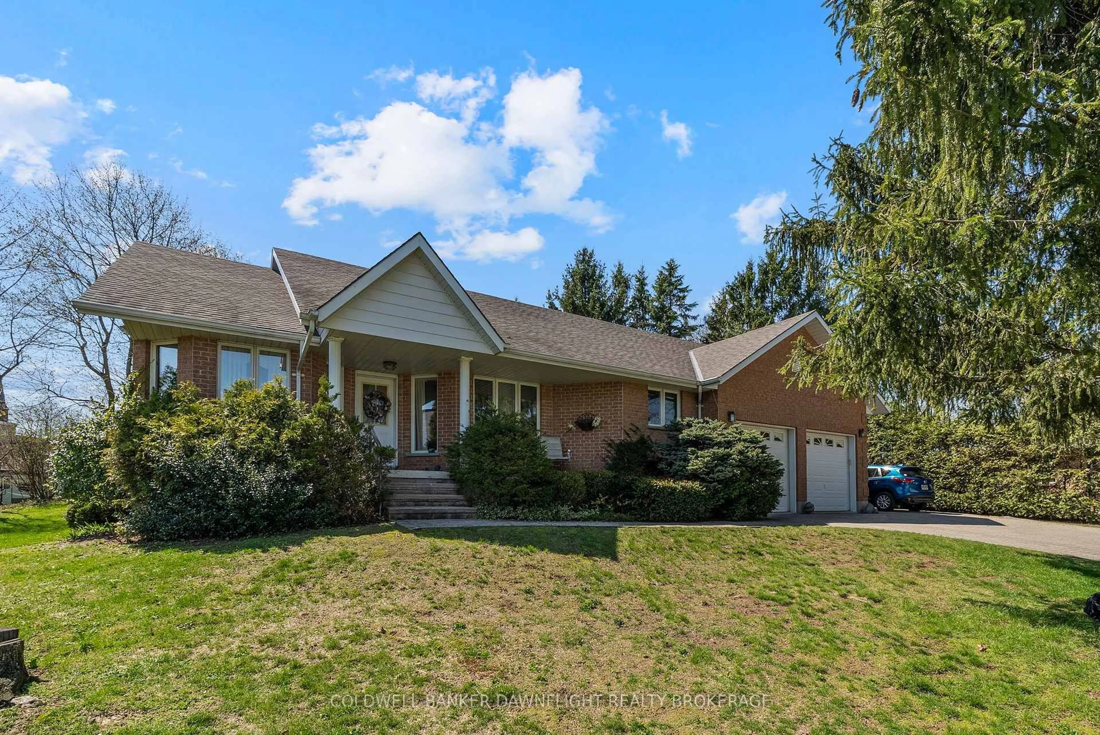 Home with brick exterior material, unknown for 6 Durand Crt, Bluewater Ontario N0M 2T0