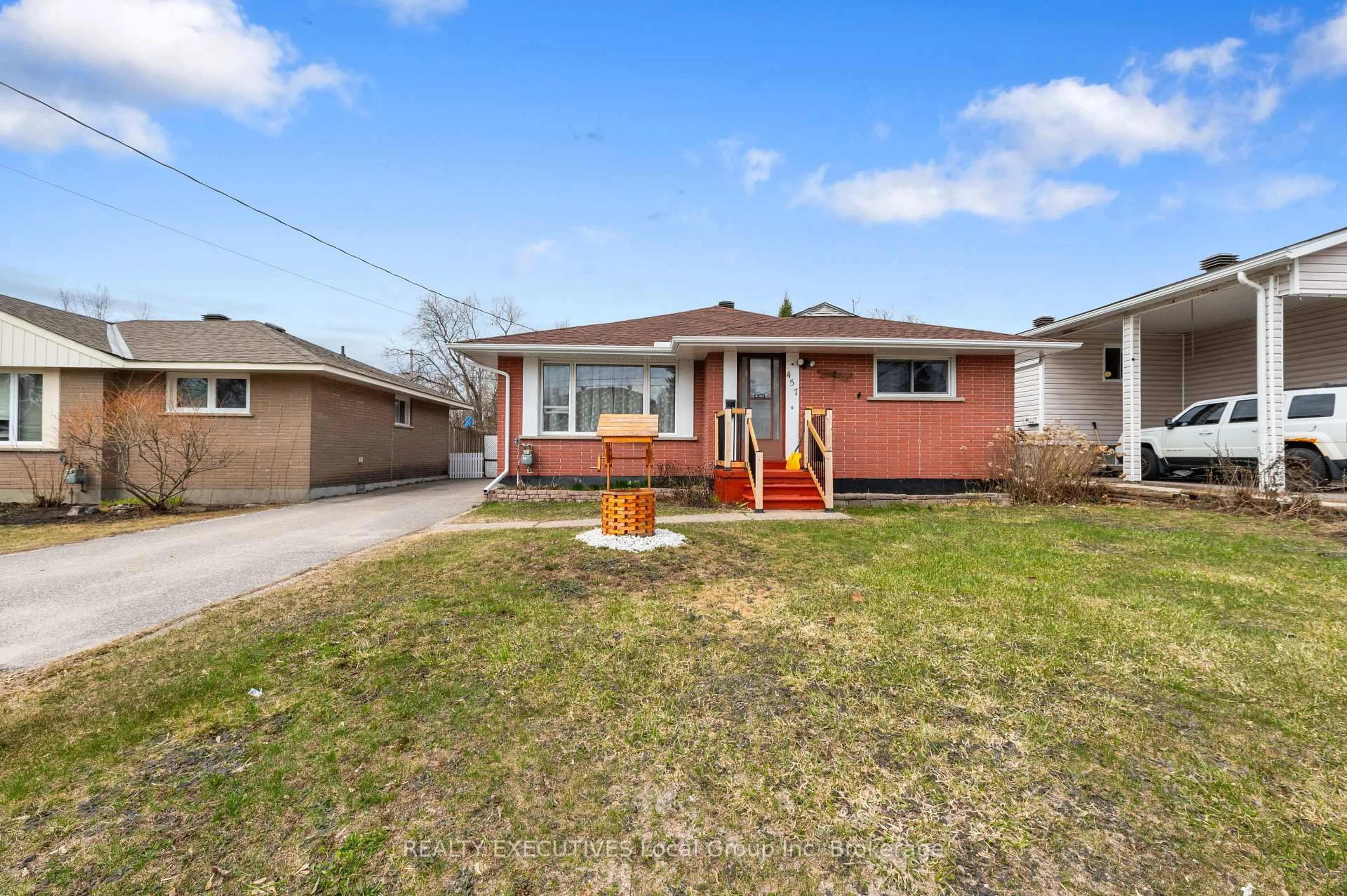 Home with brick exterior material, street for 457 PRINCESS St, North Bay Ontario P1B 6C7
