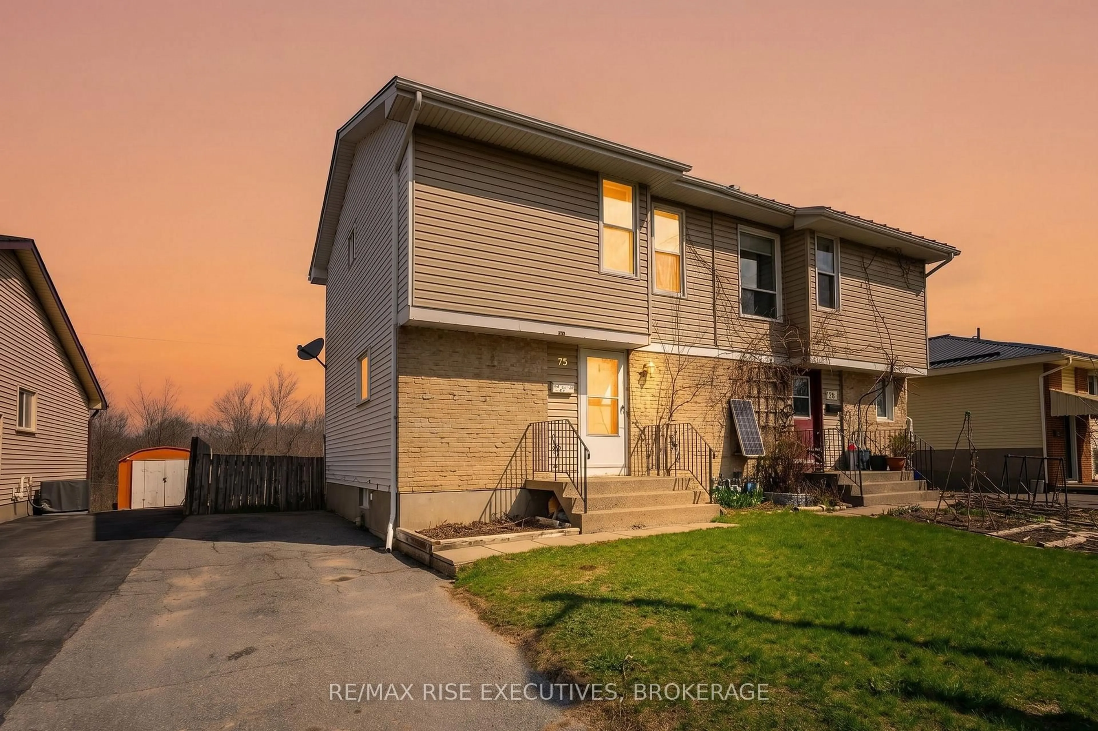 Unknown for 75 Wycliffe Cres, Kingston Ontario K7K 5Z2