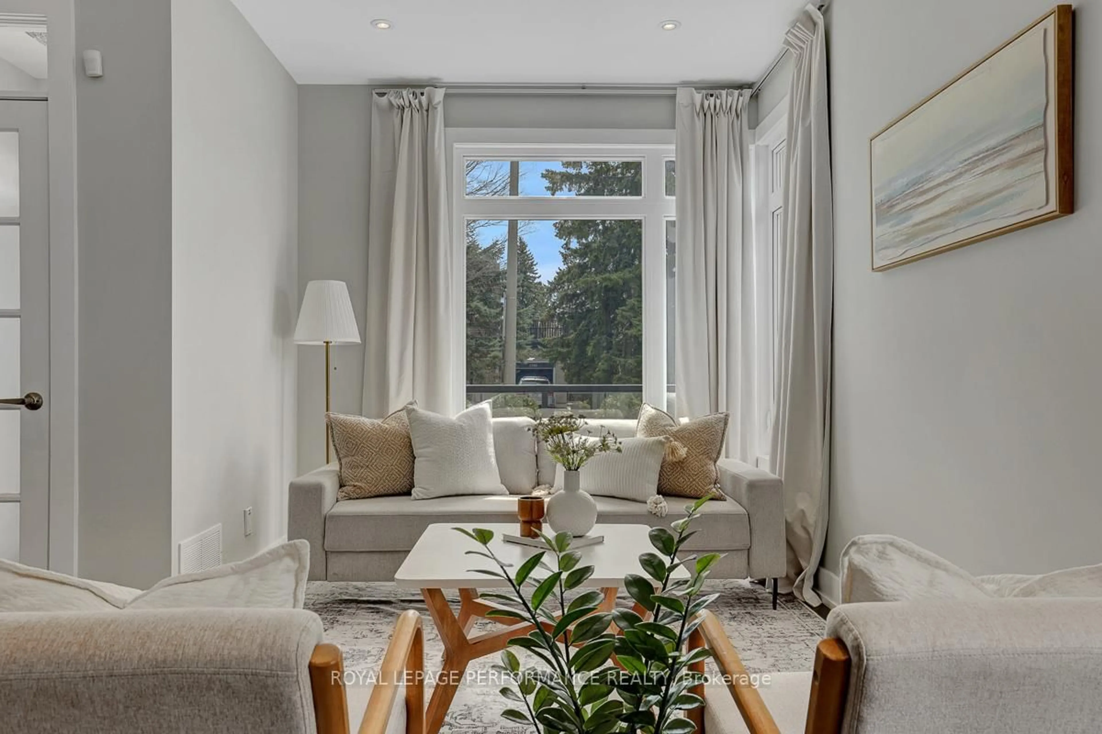 Living room with furniture, unknown for 1285 Livingstone Ave, Ottawa Ontario K1H 7P7