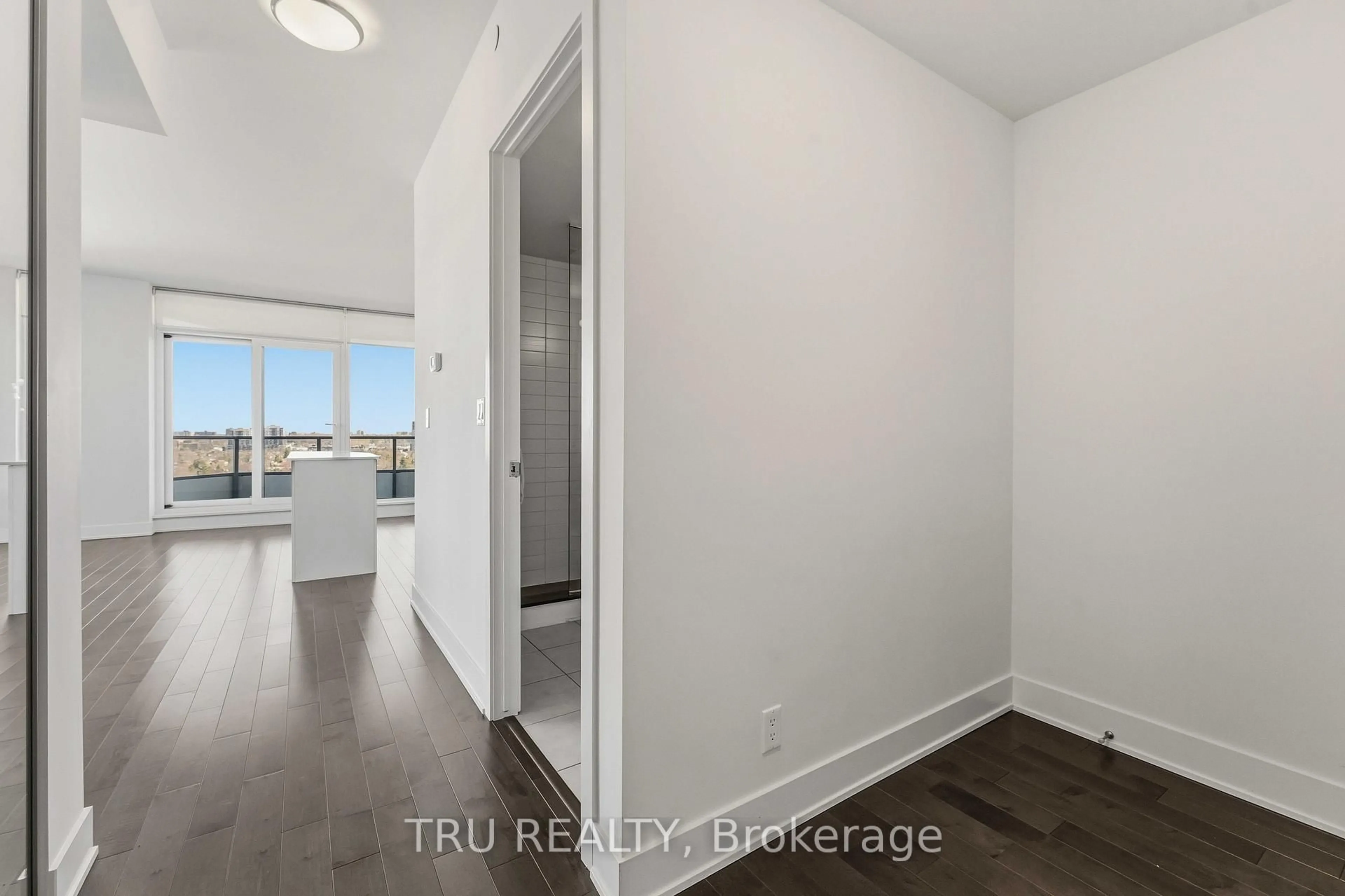 A pic of a room for 485 Richmond Rd #1907, Ottawa Ontario K2A 3W9