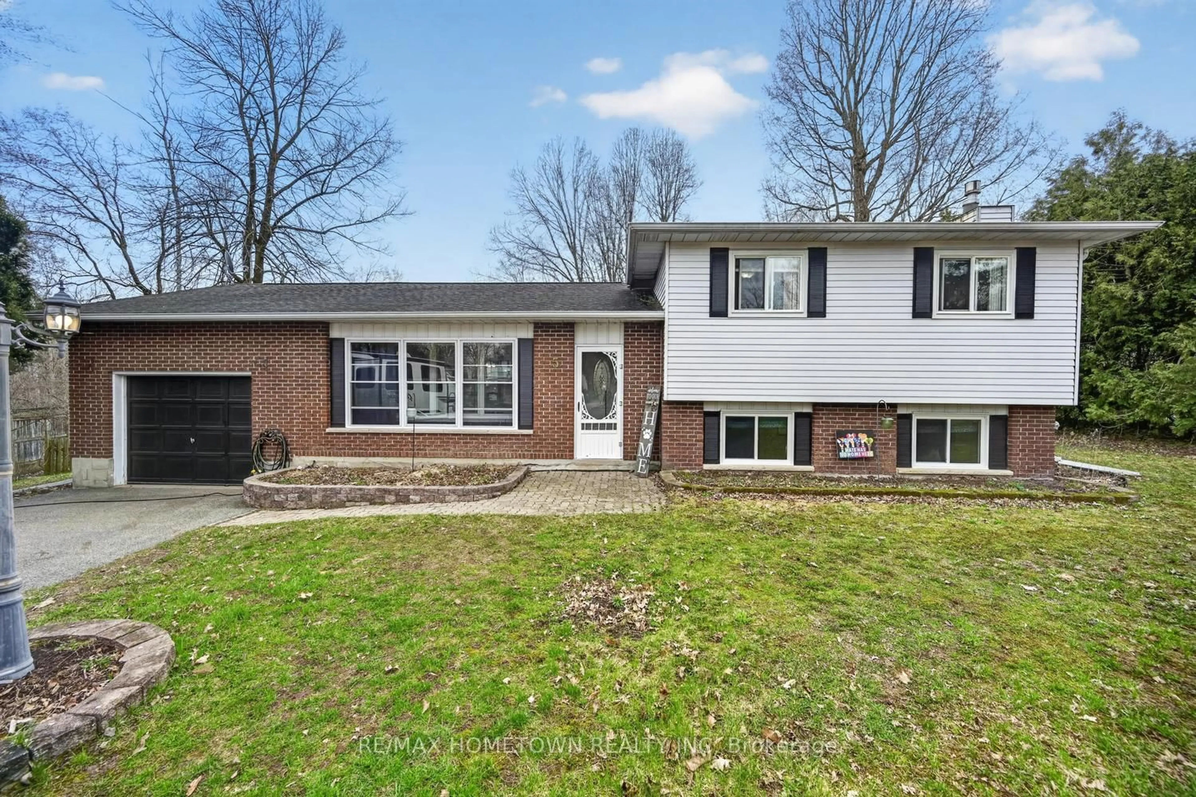 Home with brick exterior material, street for 5 Meikle Dr, Augusta Ontario K0E 1P0