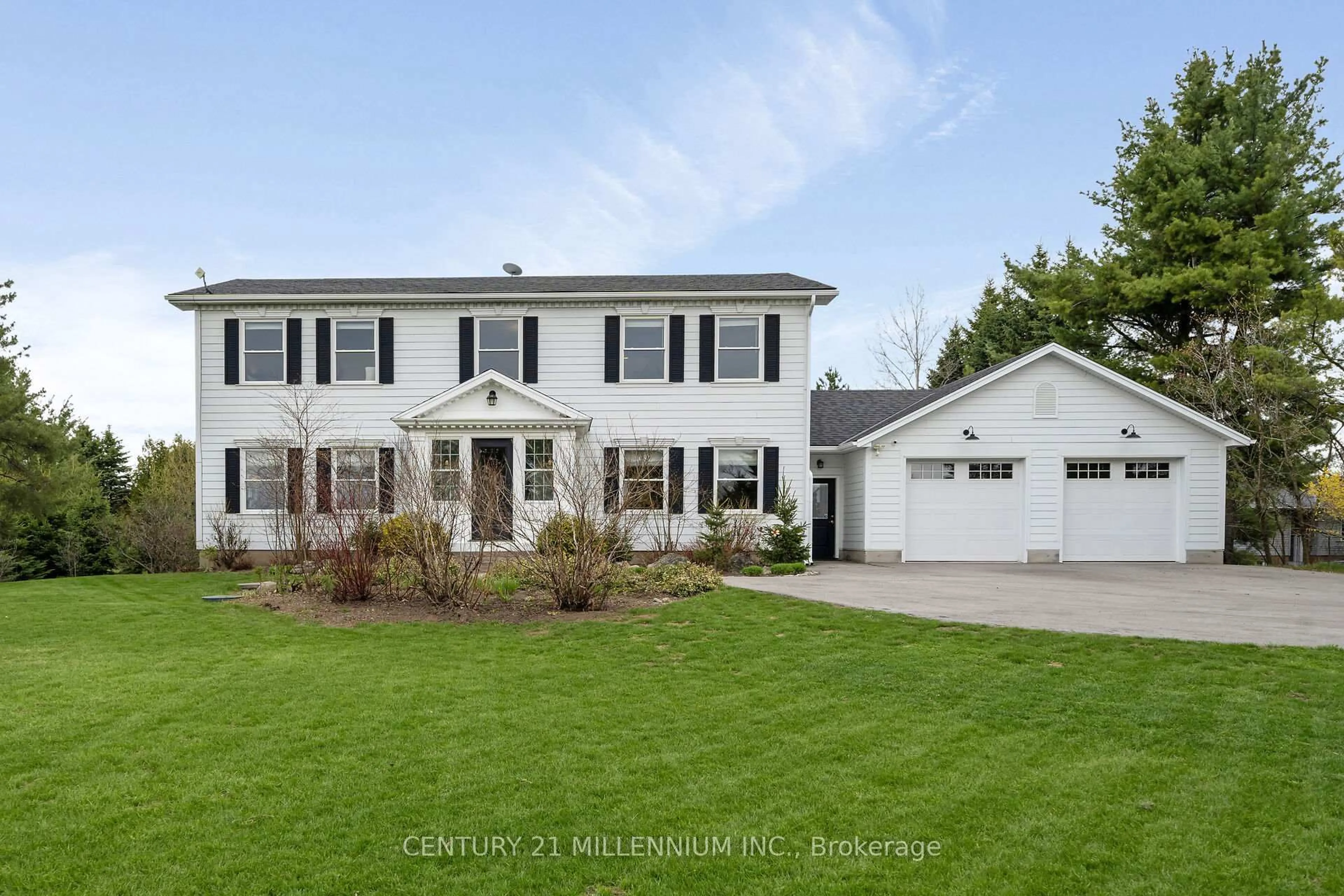 Home with vinyl exterior material, street for 9610 Sideroad 5 Sdrd, Erin Ontario N0B 1T0