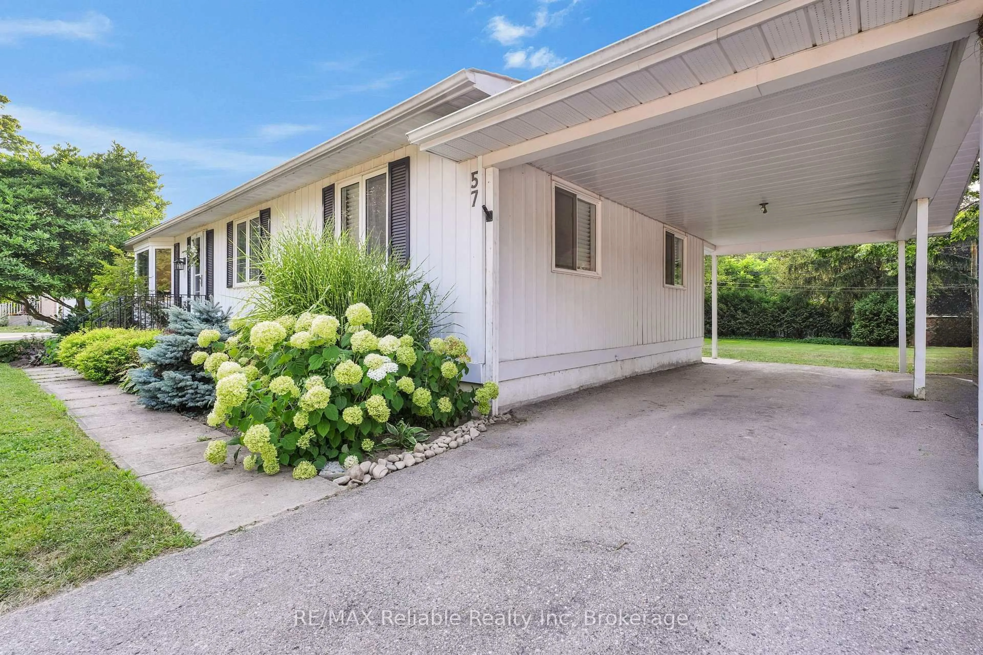 Unknown for 57 Coleman St, Huron East Ontario N0K 1W0