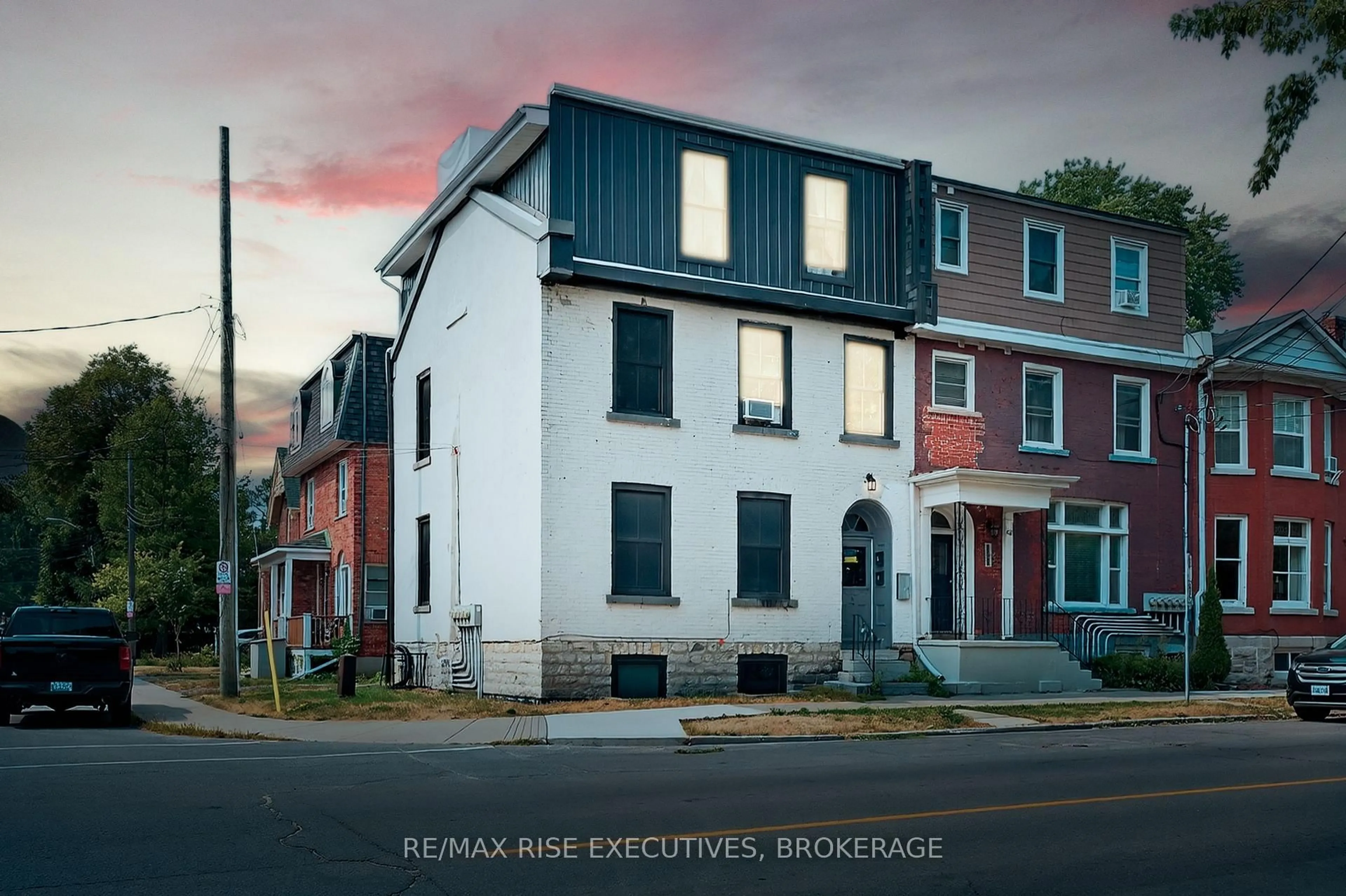 Home with brick exterior material, street for 160 King St, Kingston Ontario K7L 3A2