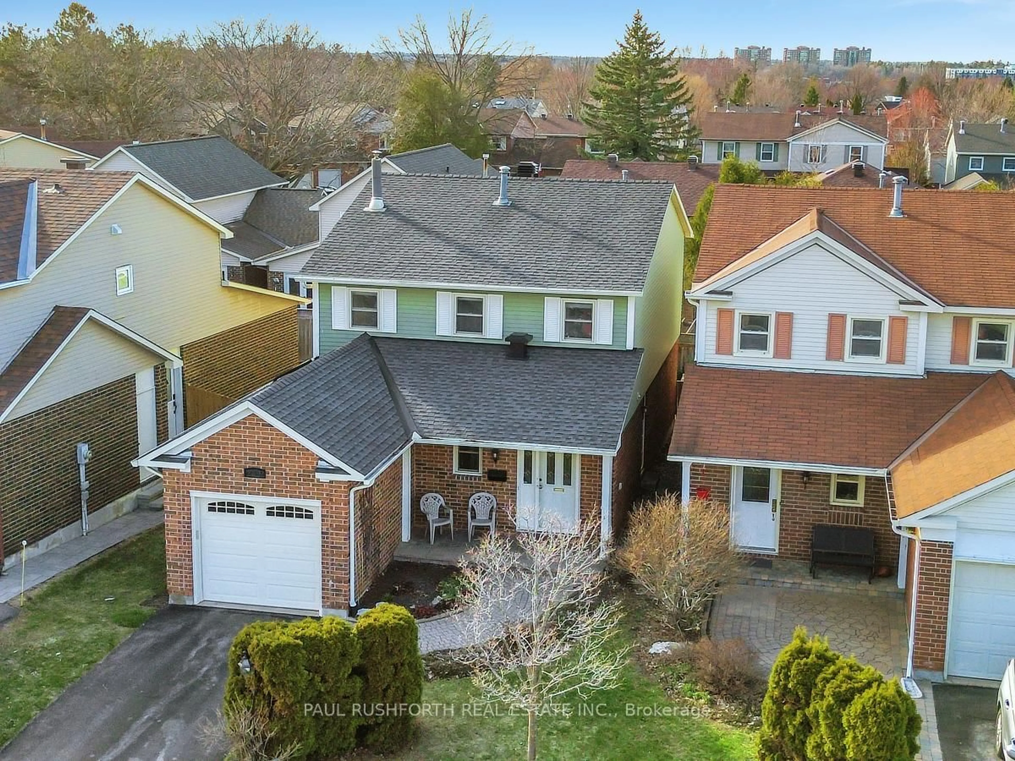 A pic from outside/outdoor area/front of a property/back of a property/a pic from drone, street for 217 Mccurdy Dr, Ottawa Ontario K2L 2L5