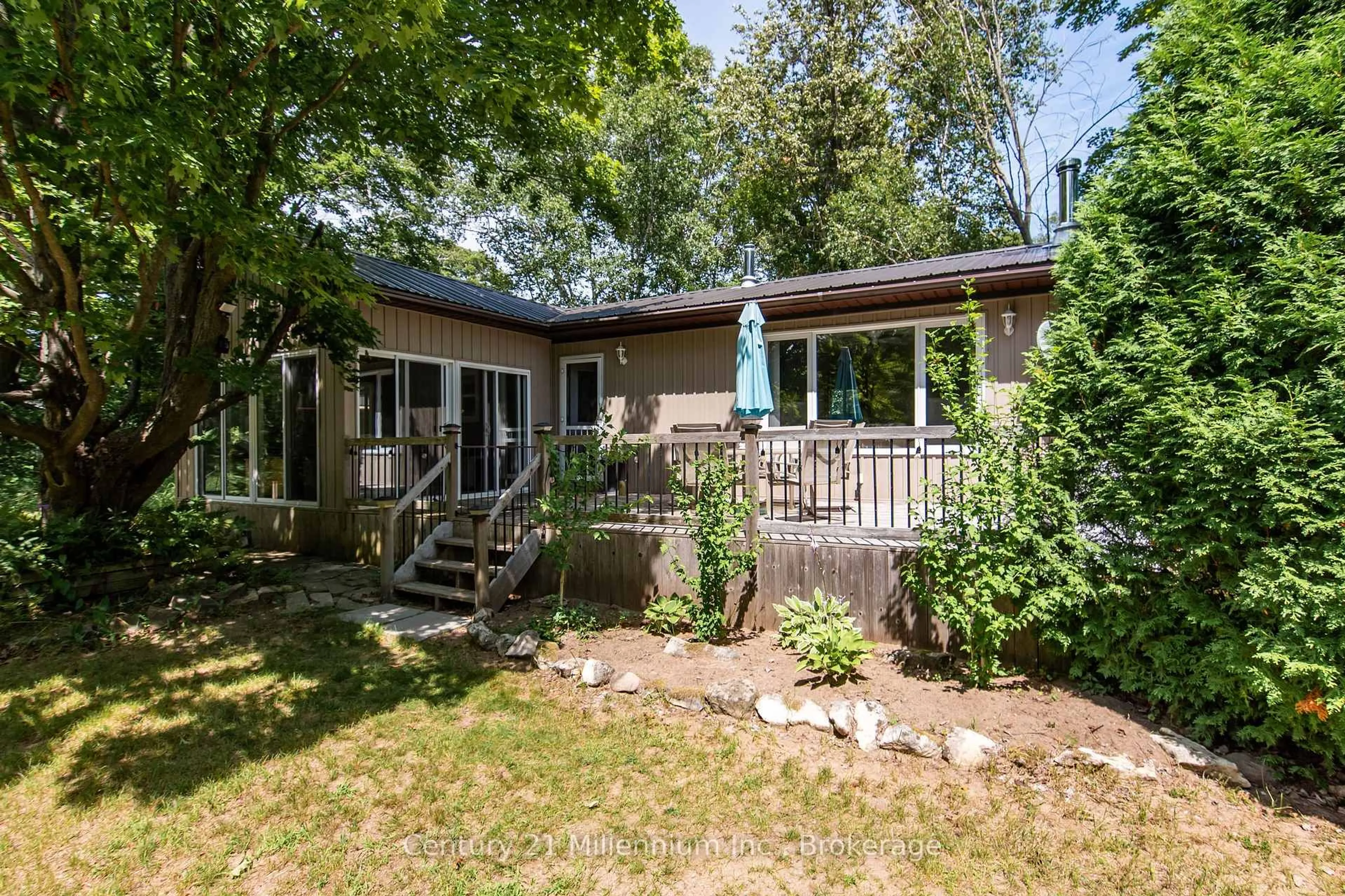 Patio, unknown for 51 Cardinal Ave, South Bruce Peninsula Ontario N0H 2T0