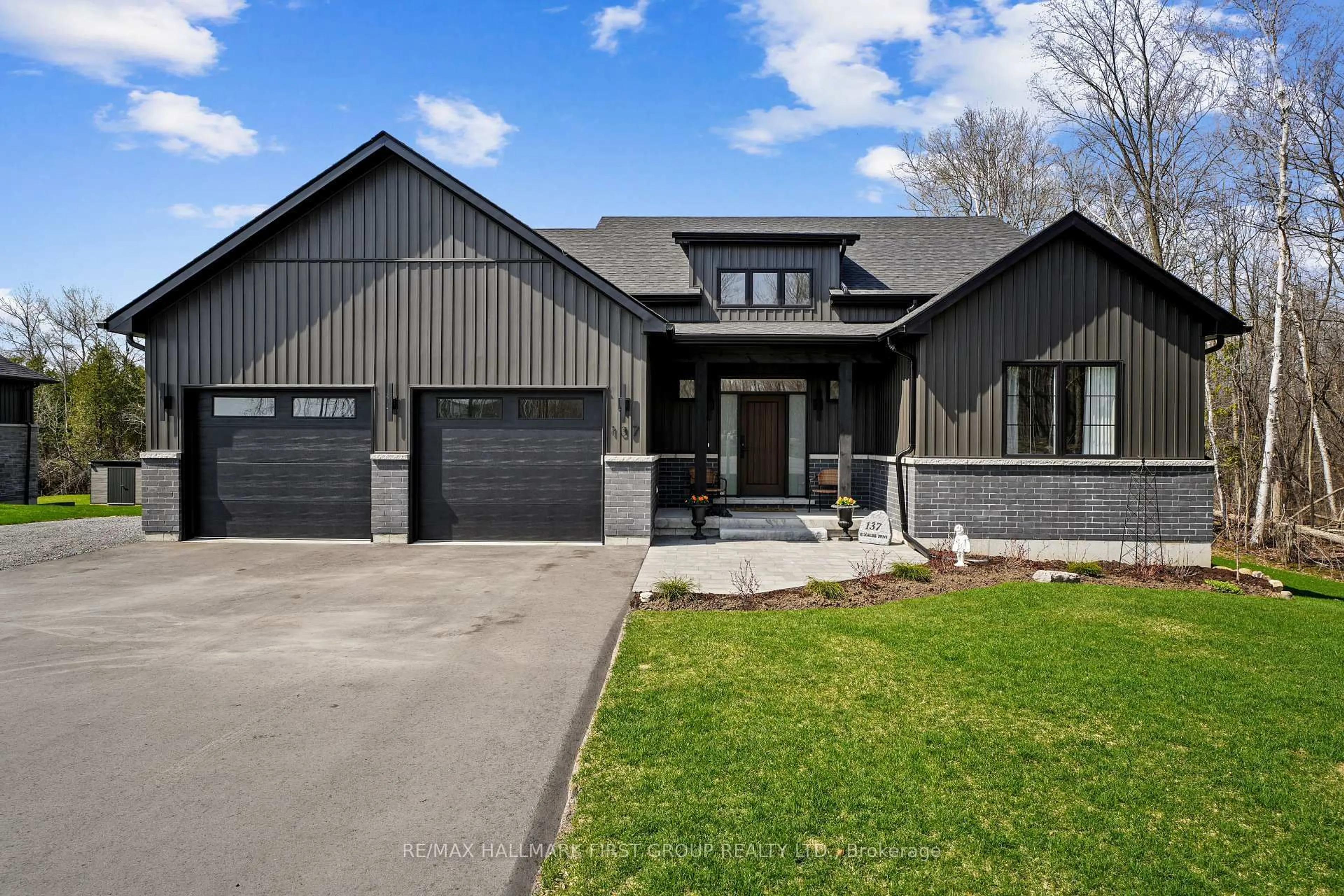 Home with brick exterior material, street for 137 Ridgeline Dr, Alnwick/Haldimand Ontario K0K 2G0
