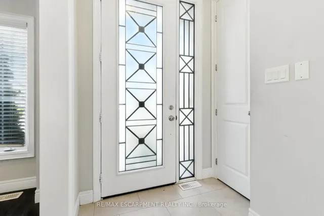 43 Riesling Crt, Hamilton 2