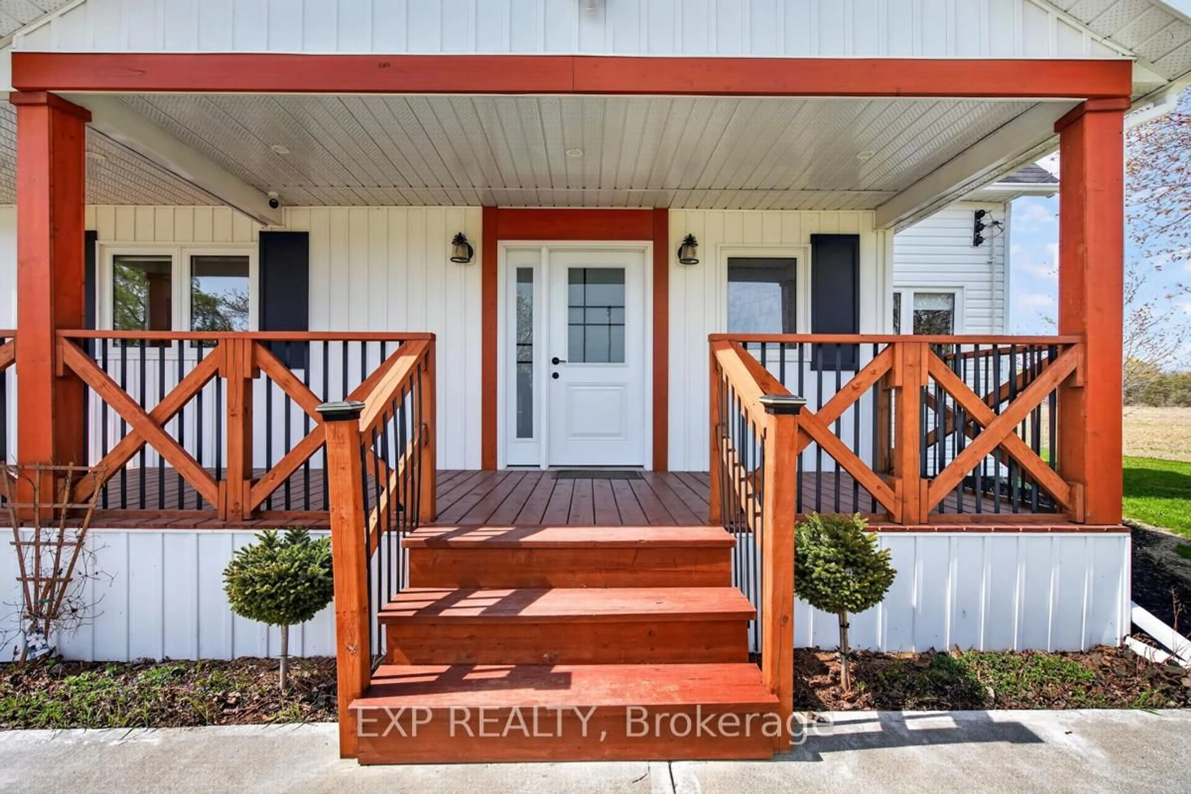 Indoor entryway for 37008 Third Line, Southwold Ontario N0L 2G0