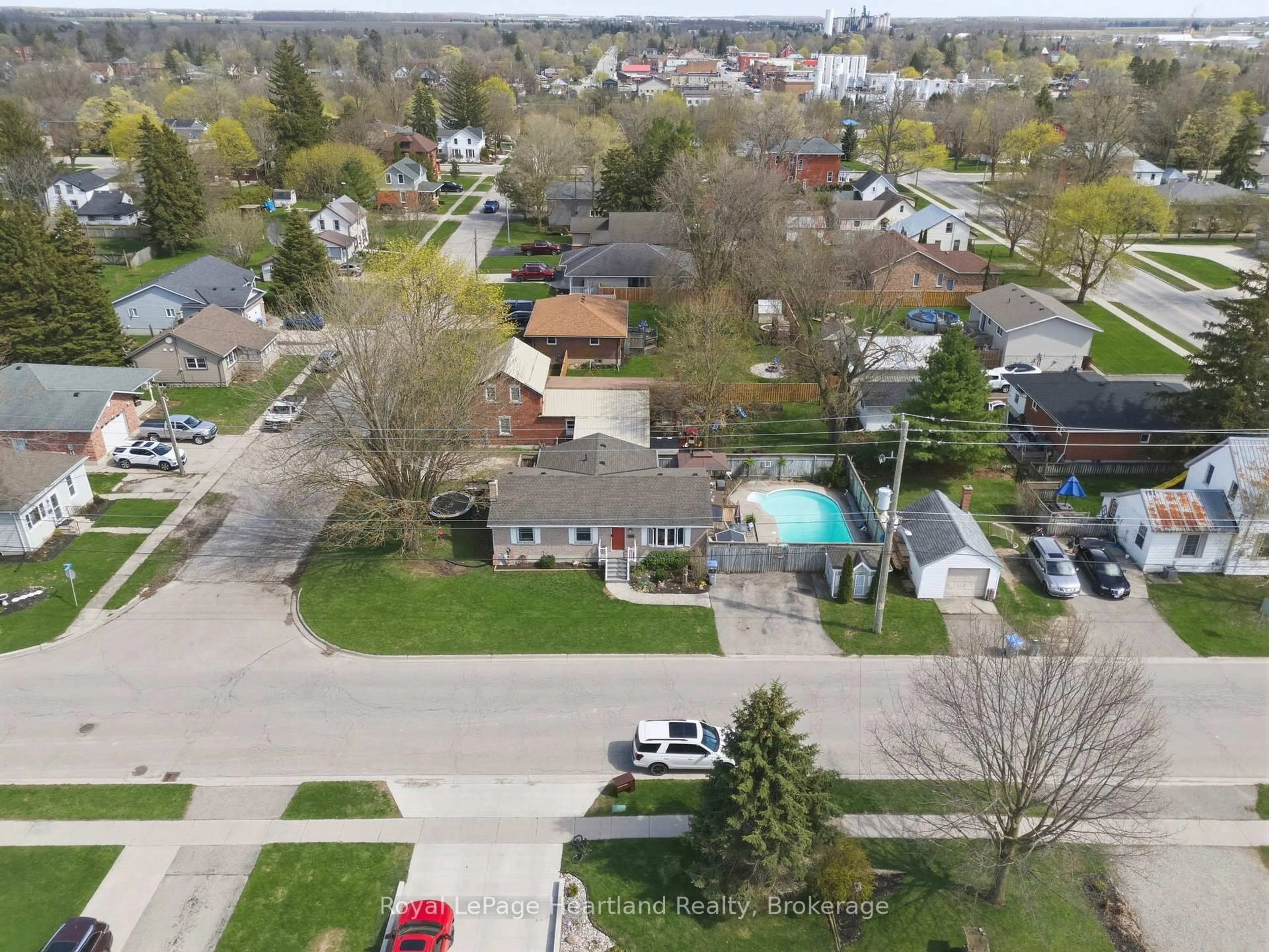 A pic from outside/outdoor area/front of a property/back of a property/a pic from drone, street for 52 Marlborough St, West Perth Ontario N0K 1N0