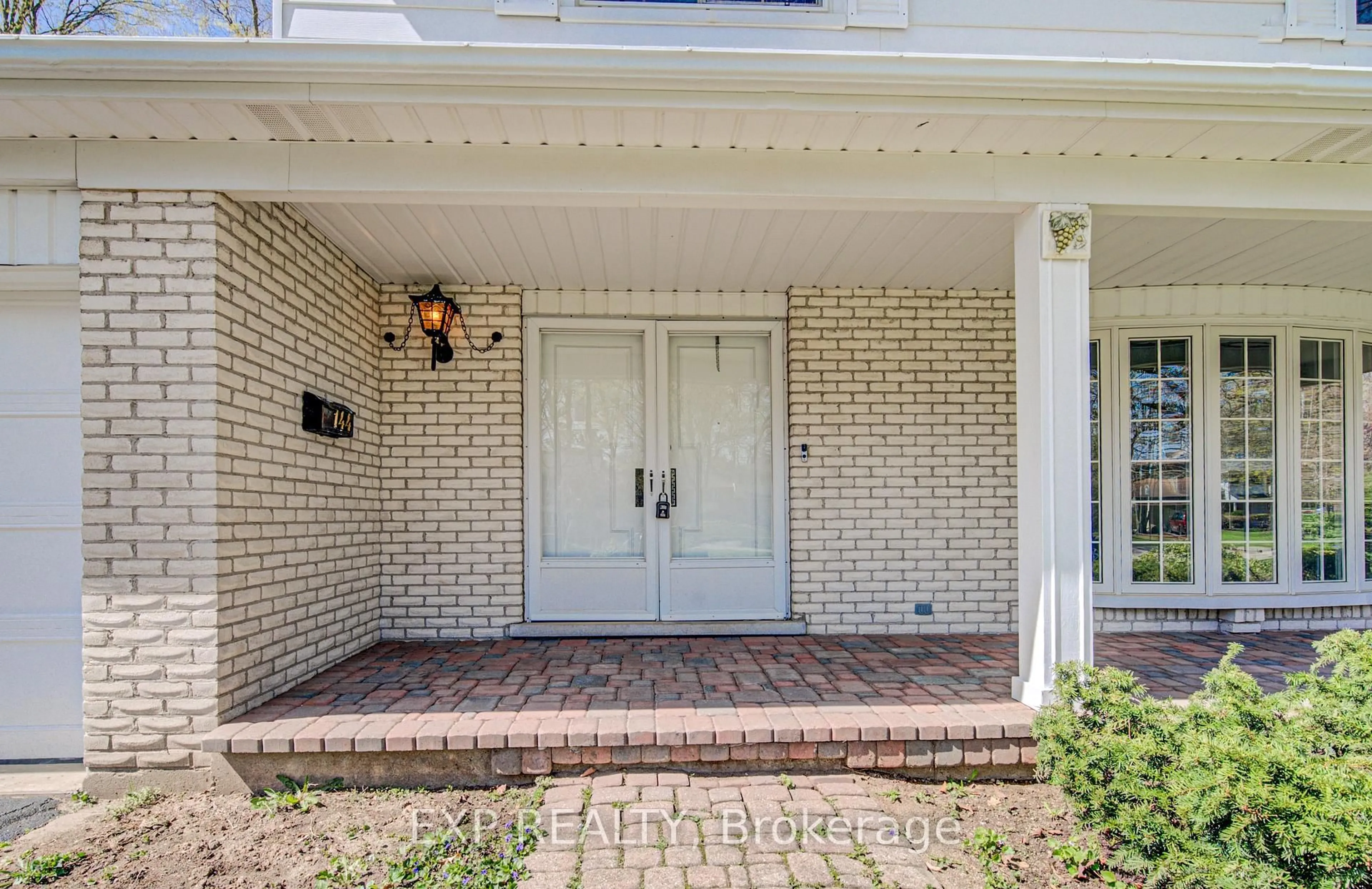 Unknown for 144 Shuh Ave, Kitchener Ontario N2A 1H6