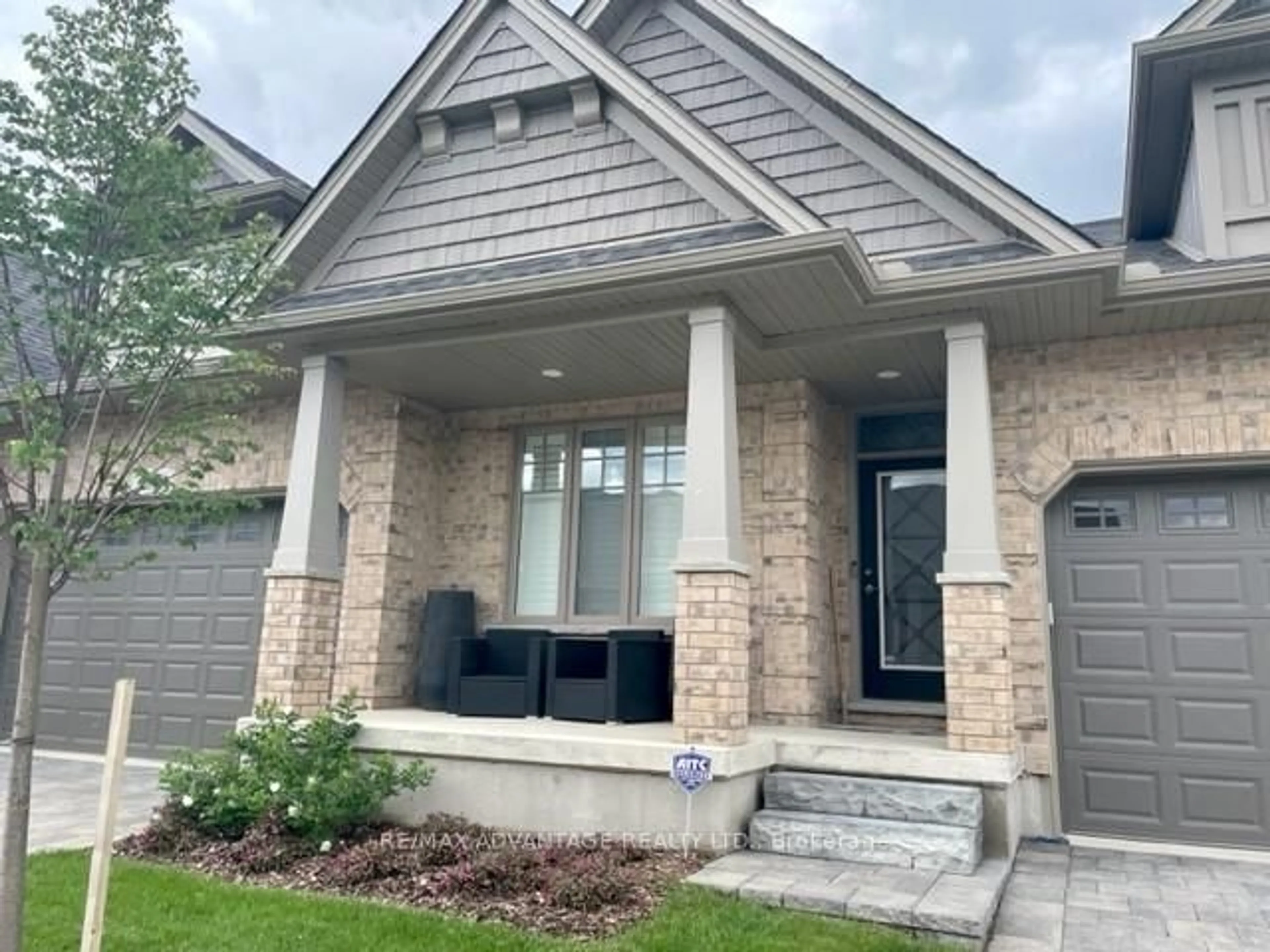 Home with brick exterior material, street for 2650 Buroak Dr #54, London North Ontario N6G 0Z9