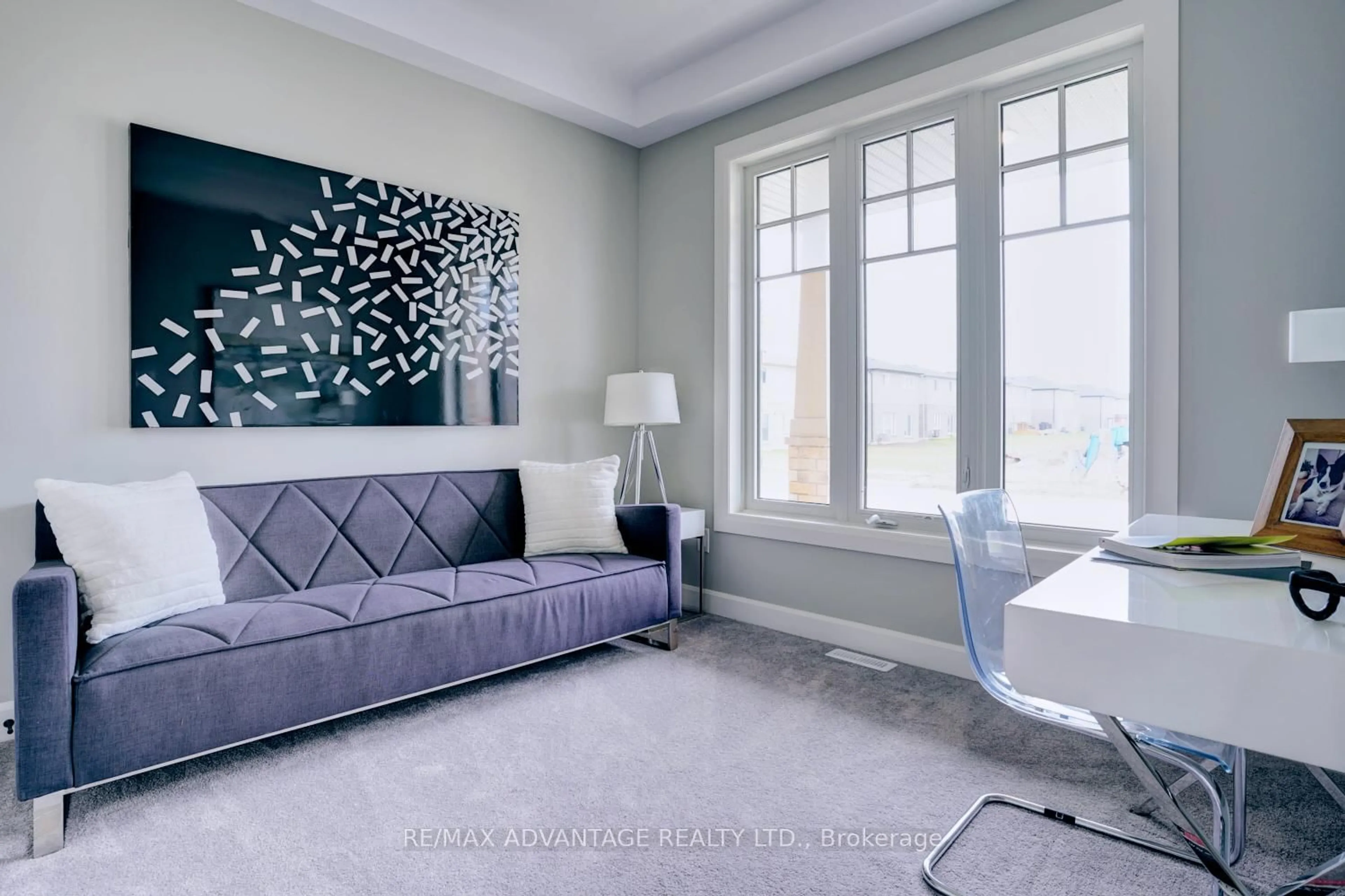 Living room with furniture, unknown for 2650 Buroak Dr #54, London North Ontario N6G 0Z9