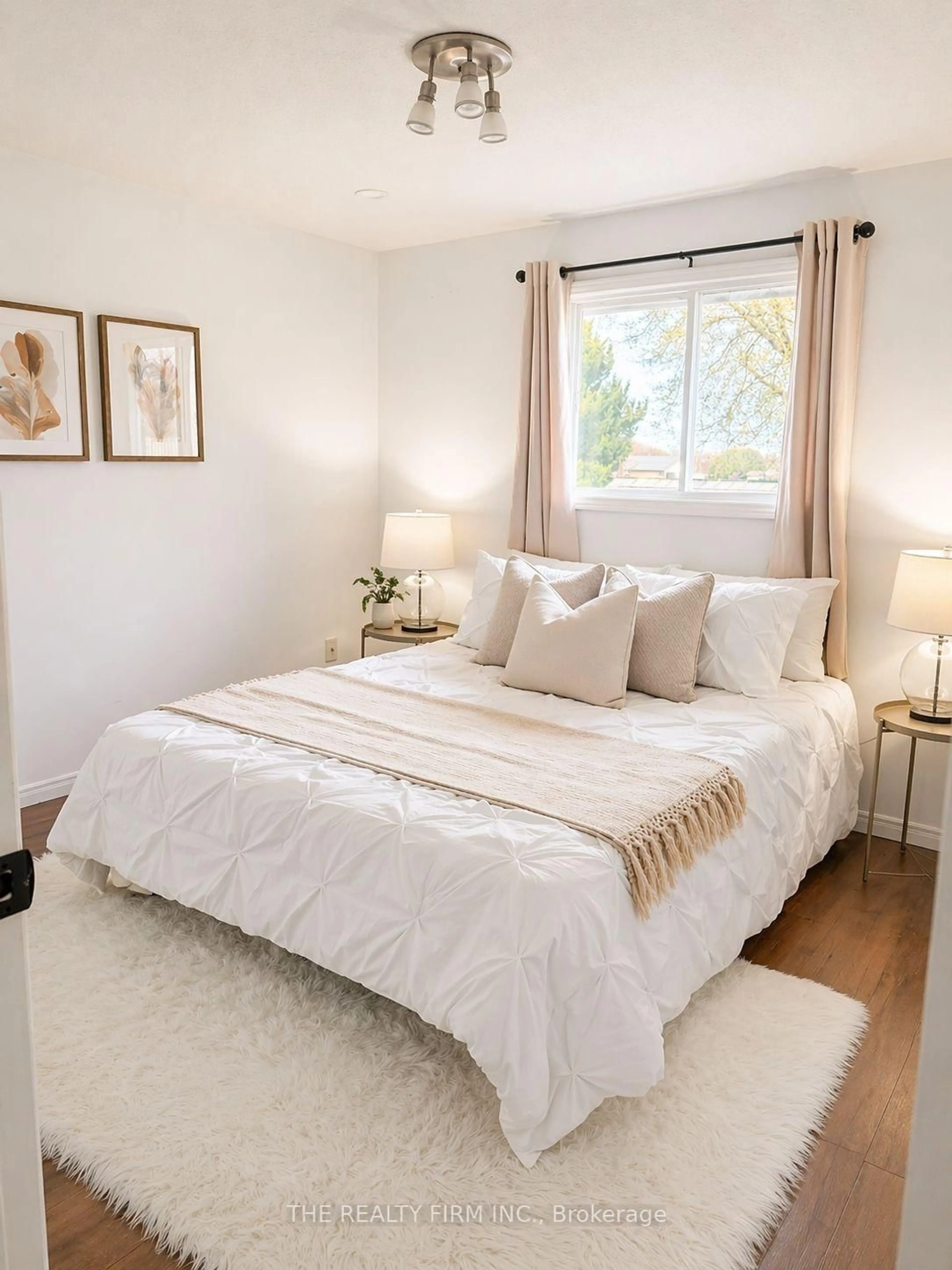 Bedroom with bed, unknown for 634 Classic Dr, London East Ontario N5W 5X6