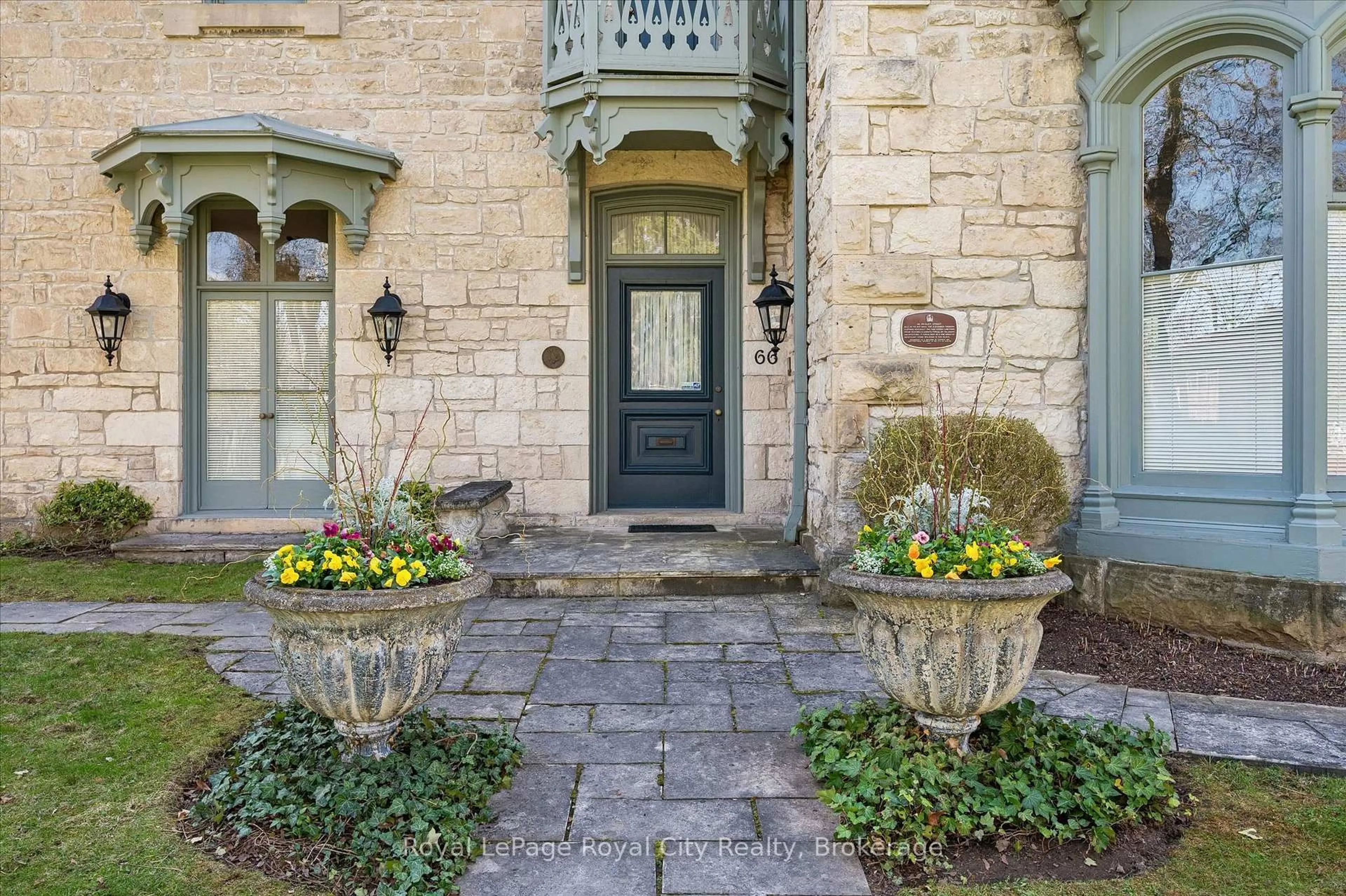 Indoor entryway for 66 Paisley St, Guelph Ontario N1H 2N8