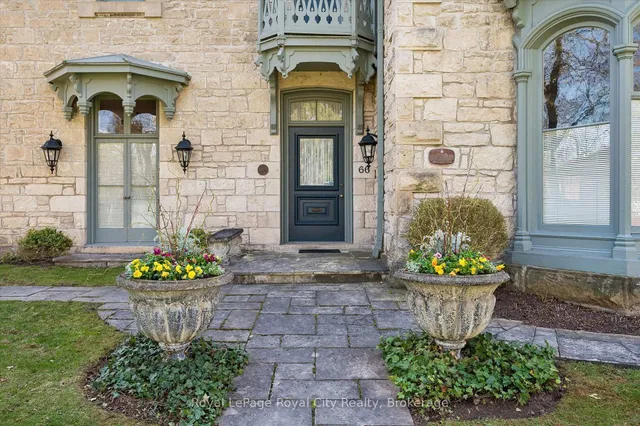 66 Paisley St, Guelph 3
