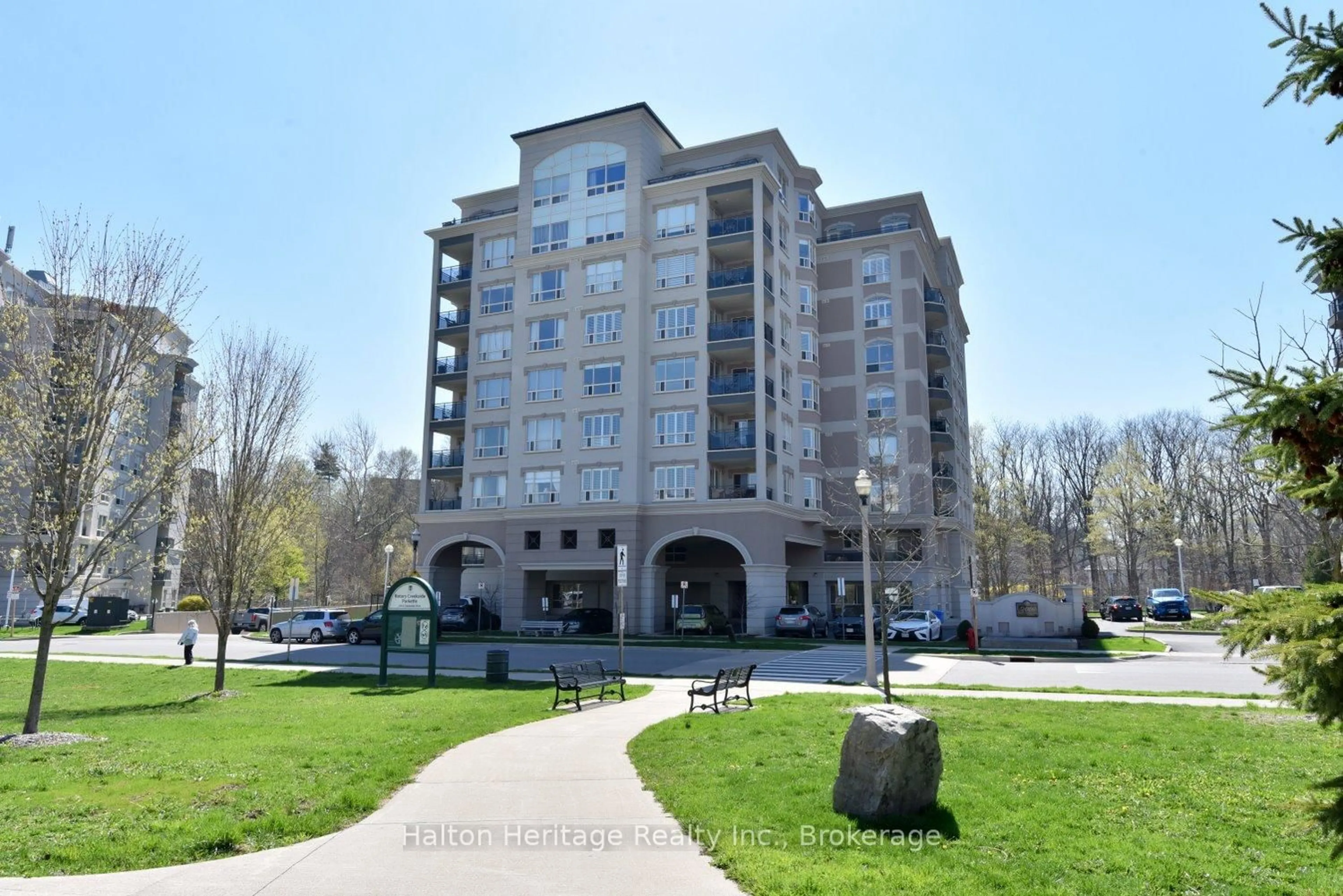 Unknown for 3000 Creekside Dr #501, Hamilton Ontario L9H 7S8