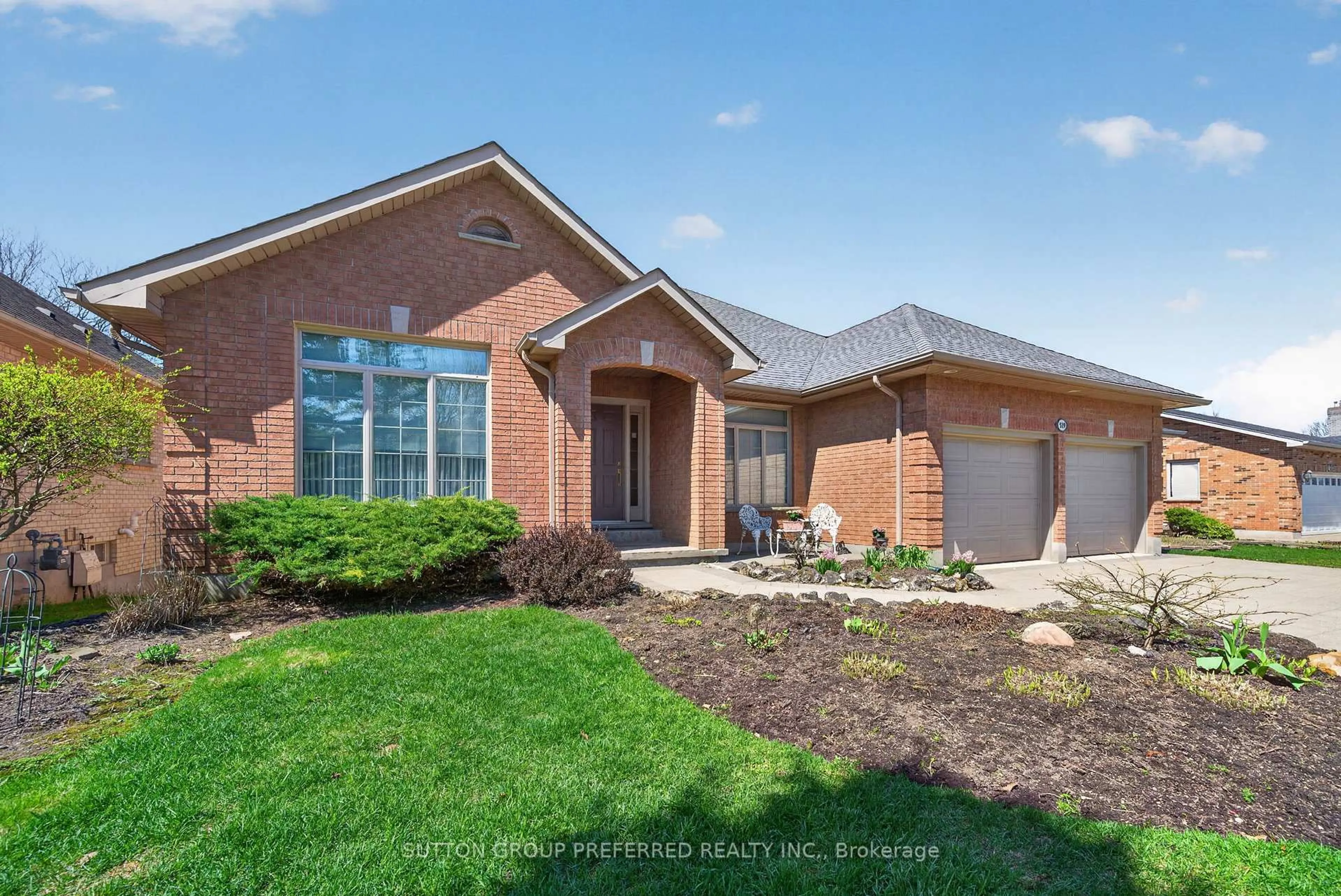 Home with brick exterior material, street for 519 Rosecliffe Terr, London South Ontario N6K 4H5