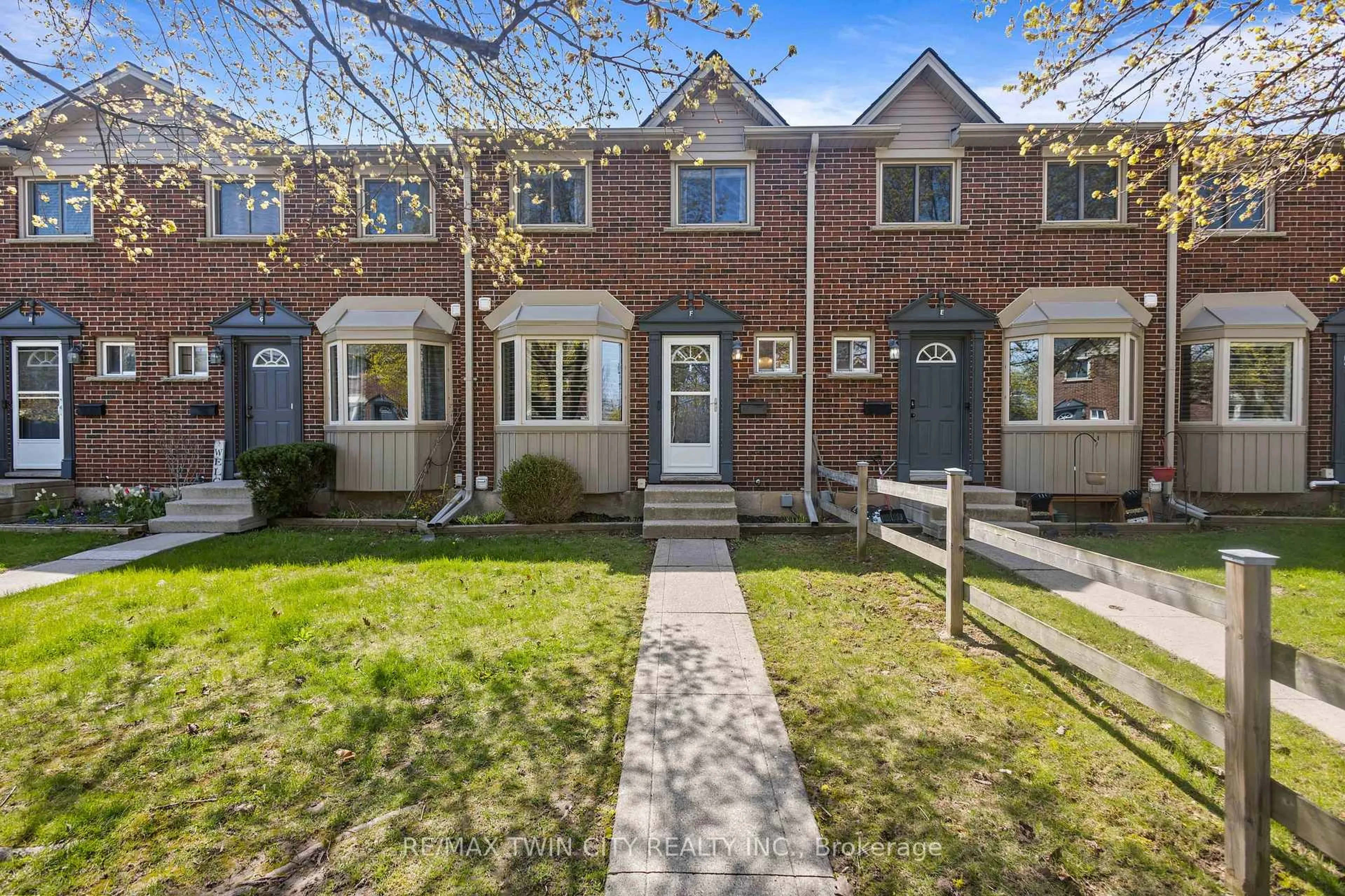 Unknown for 149 Brantwood Park Rd #149F, Brantford Ontario N3P 1X9