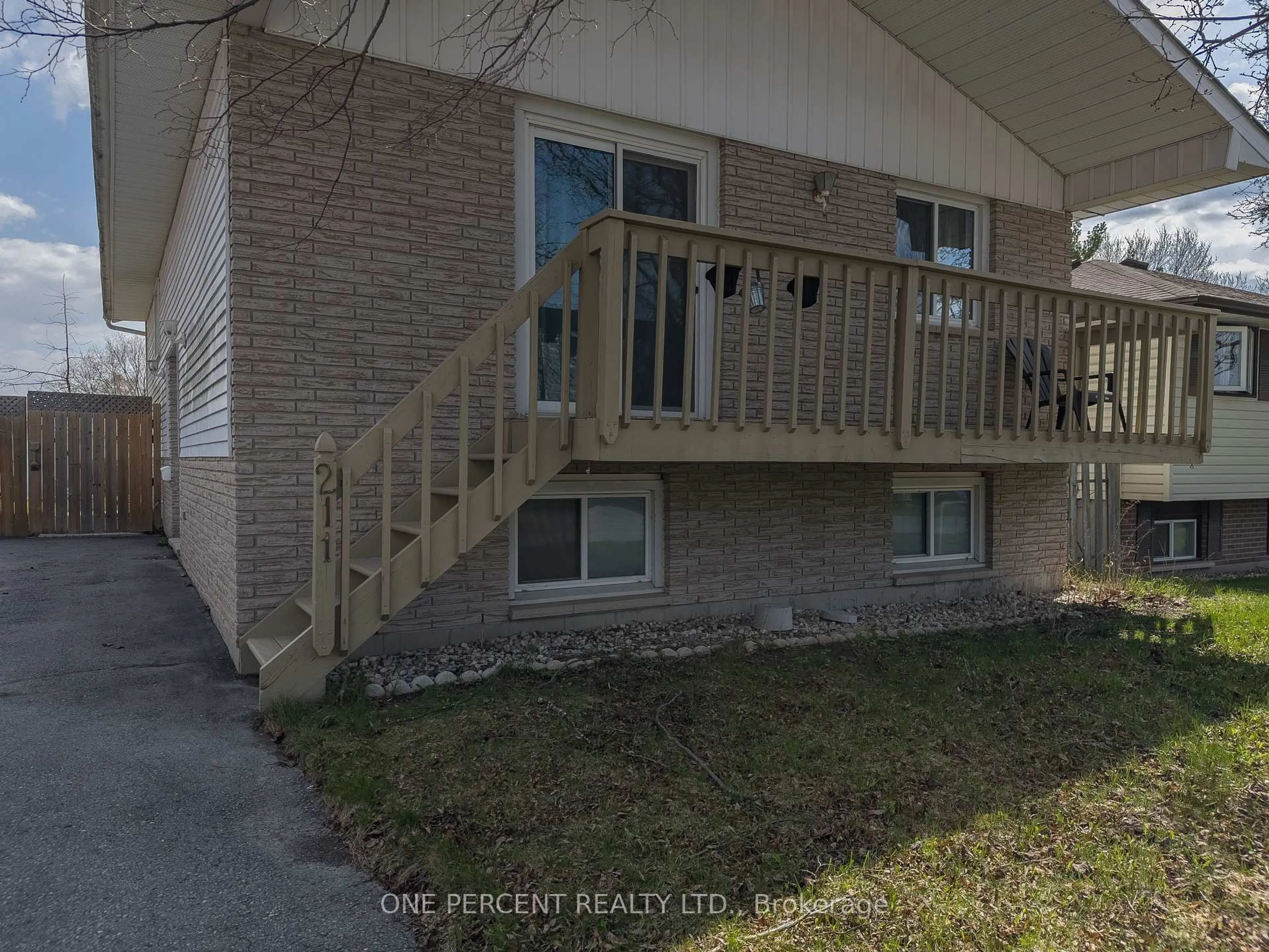 Patio, unknown for 211 REID St, Quinte West Ontario K8V 5W4