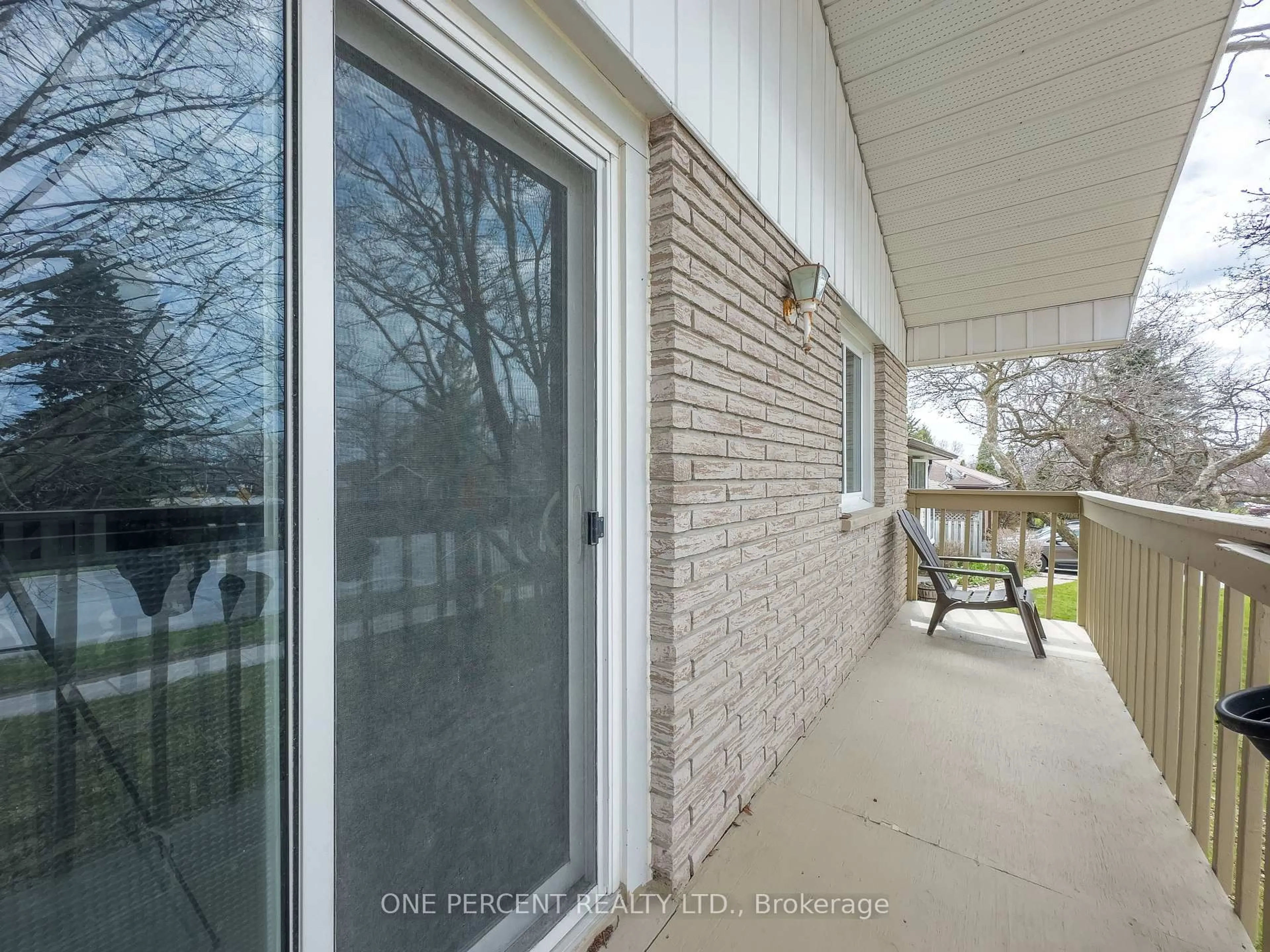 Unknown for 211 REID St, Quinte West Ontario K8V 5W4