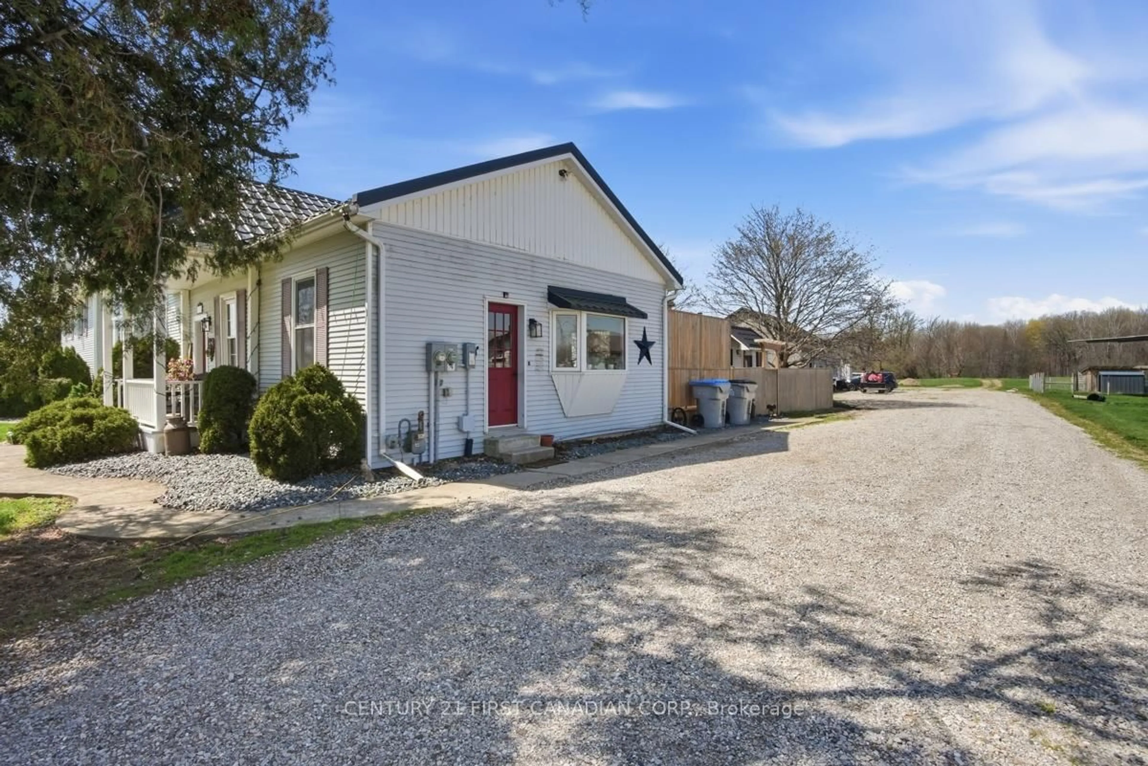 Unknown for 3159 Nauvoo Rd, Brooke-Alvinston Ontario N0N 1A0