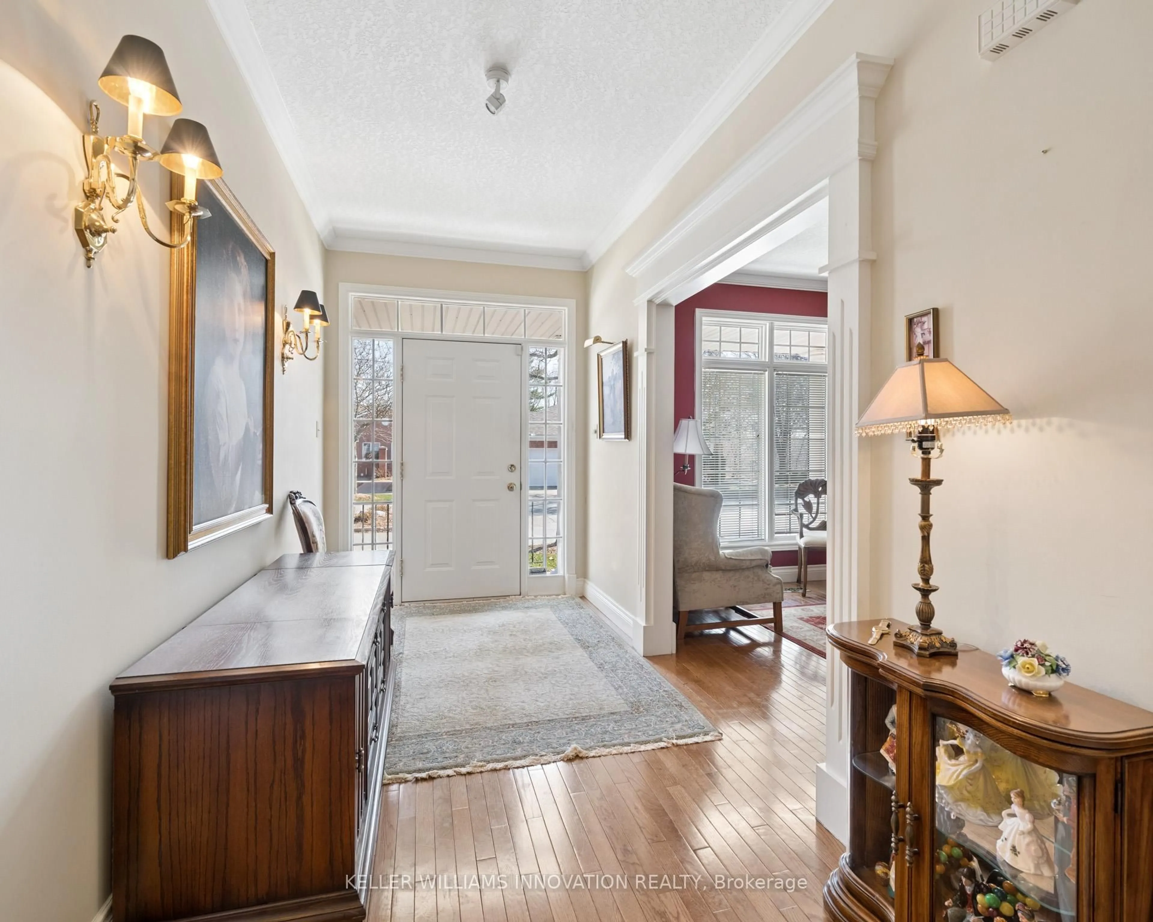 Indoor entryway for 333 George St #1, Cambridge Ontario N1S 4X7